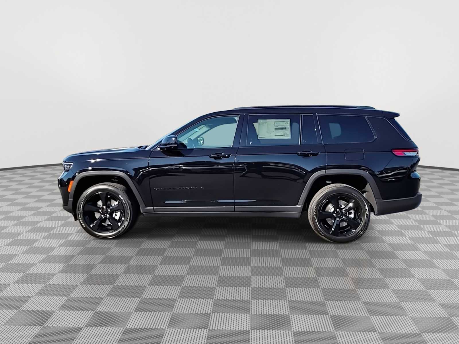 Thumbnail: 2025 Jeep Grand Cherokee - 5