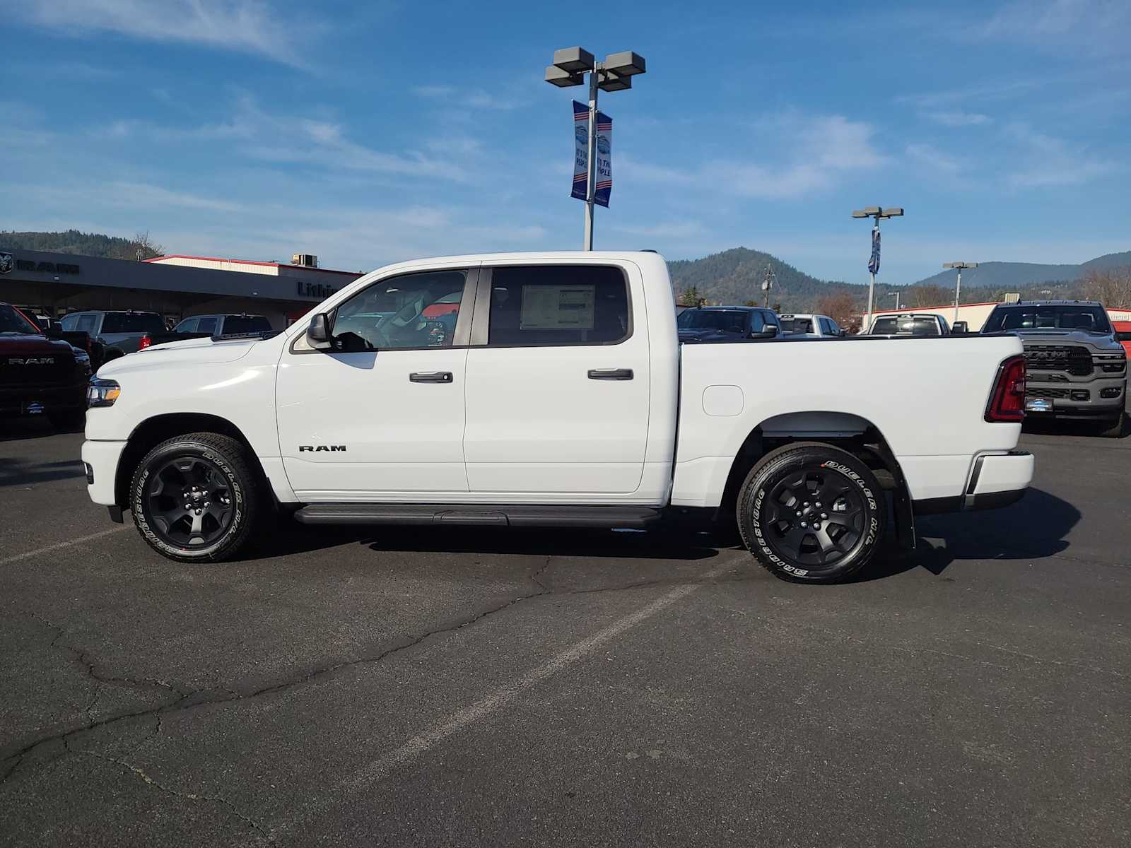 Thumbnail: 2025 RAM 1500 - 11