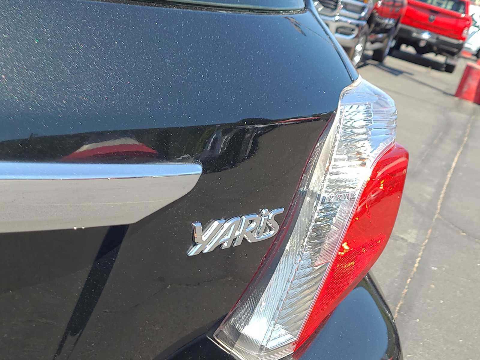 2014 Toyota Yaris L 15