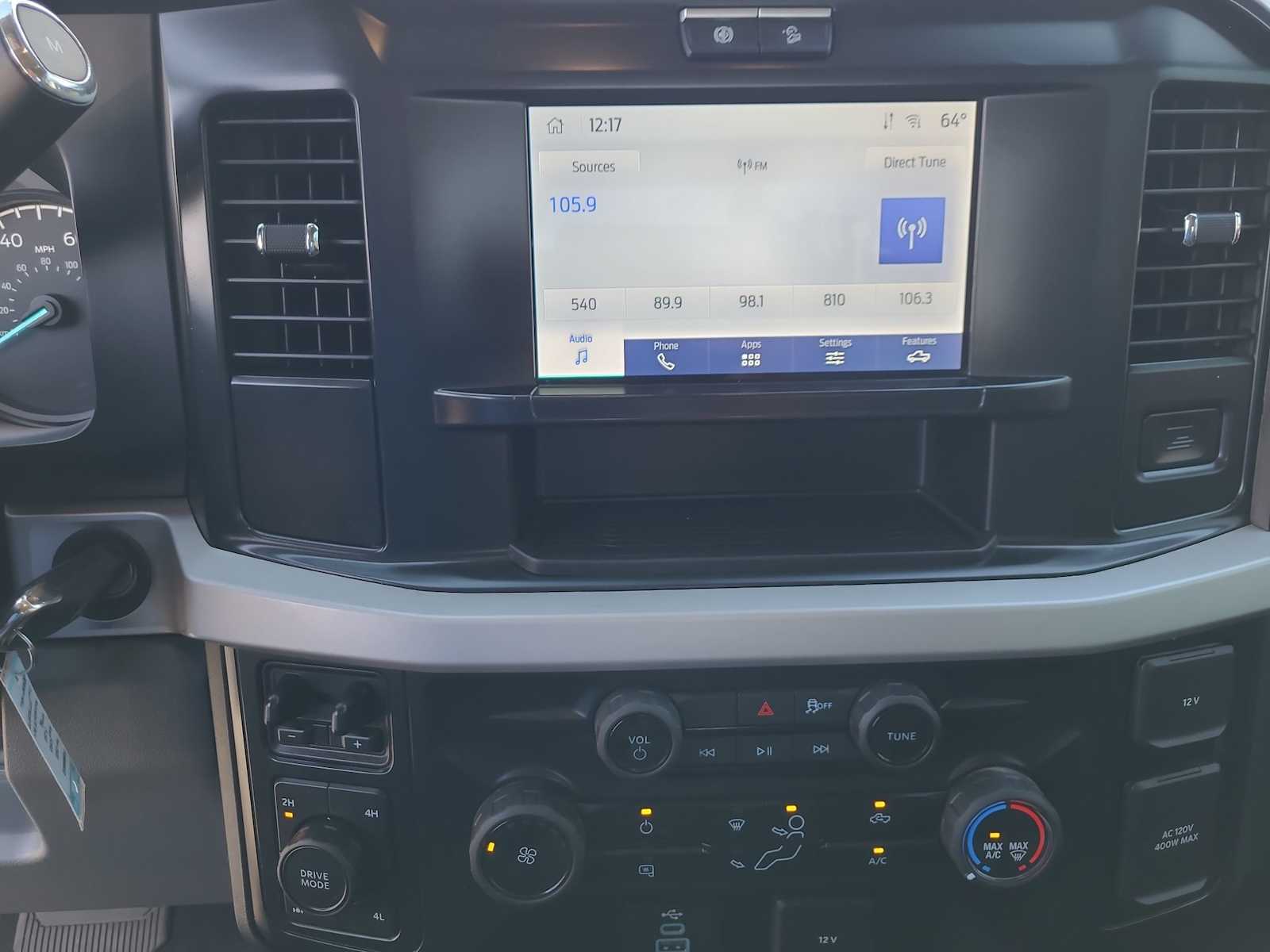 Thumbnail: 2025 Ford Econoline - 24