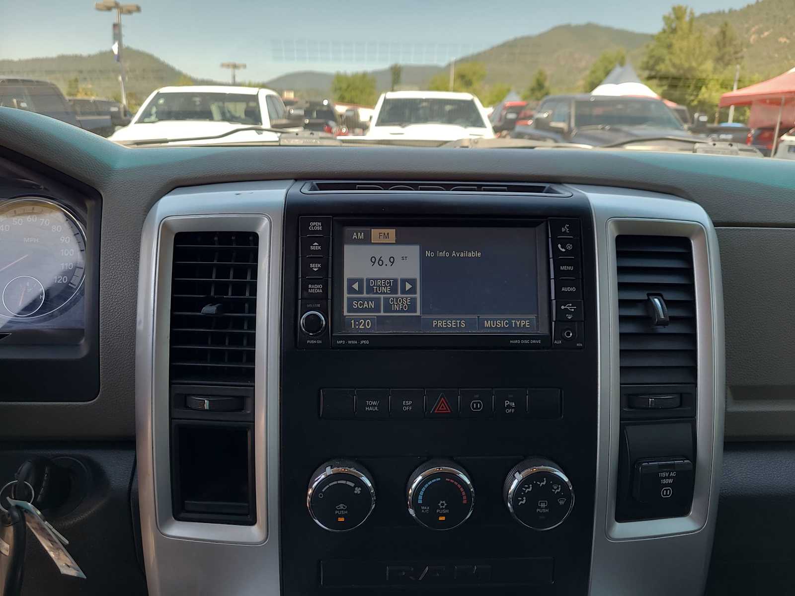 Thumbnail: 2010 Dodge Ram 1500 - 24