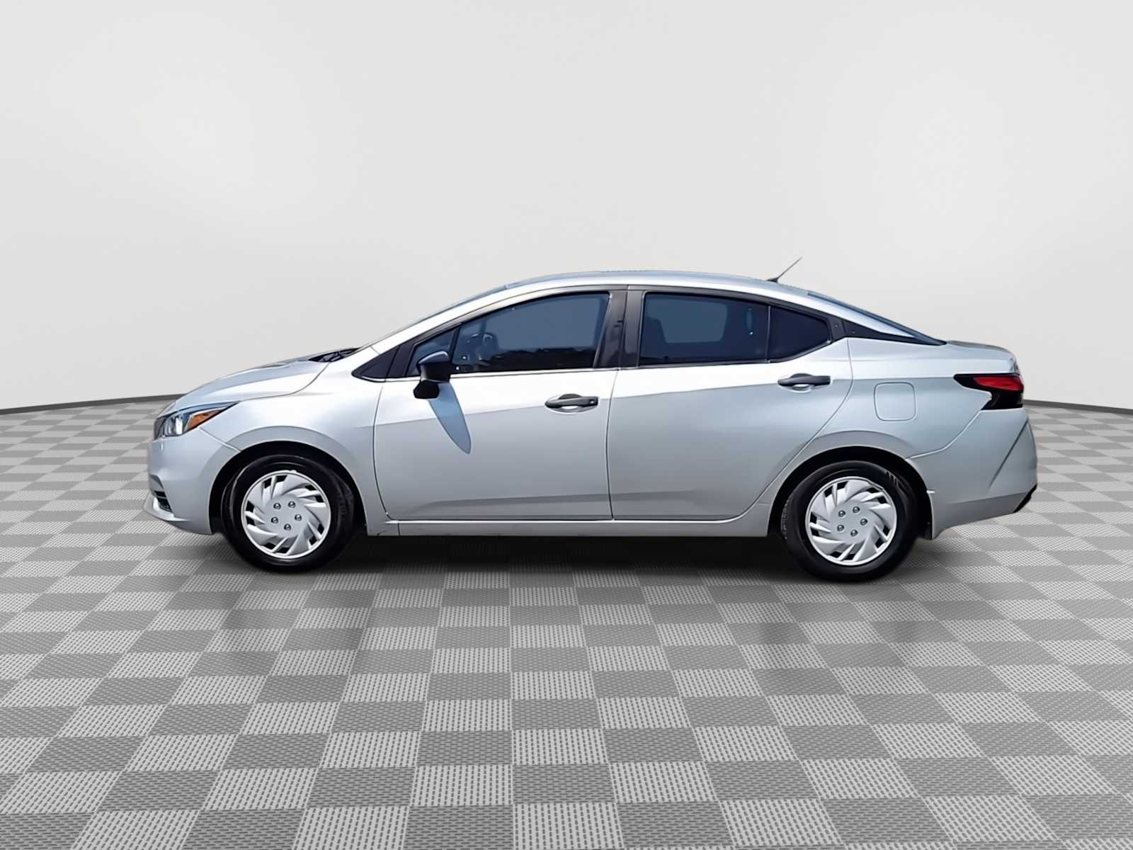 Thumbnail: 2020 Nissan Versa - 5