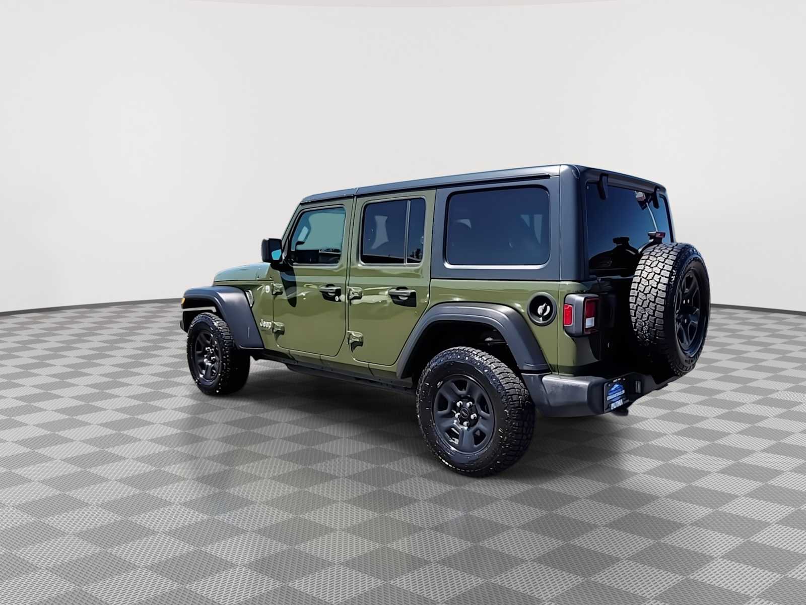 Thumbnail: 2021 Jeep Wrangler - 6