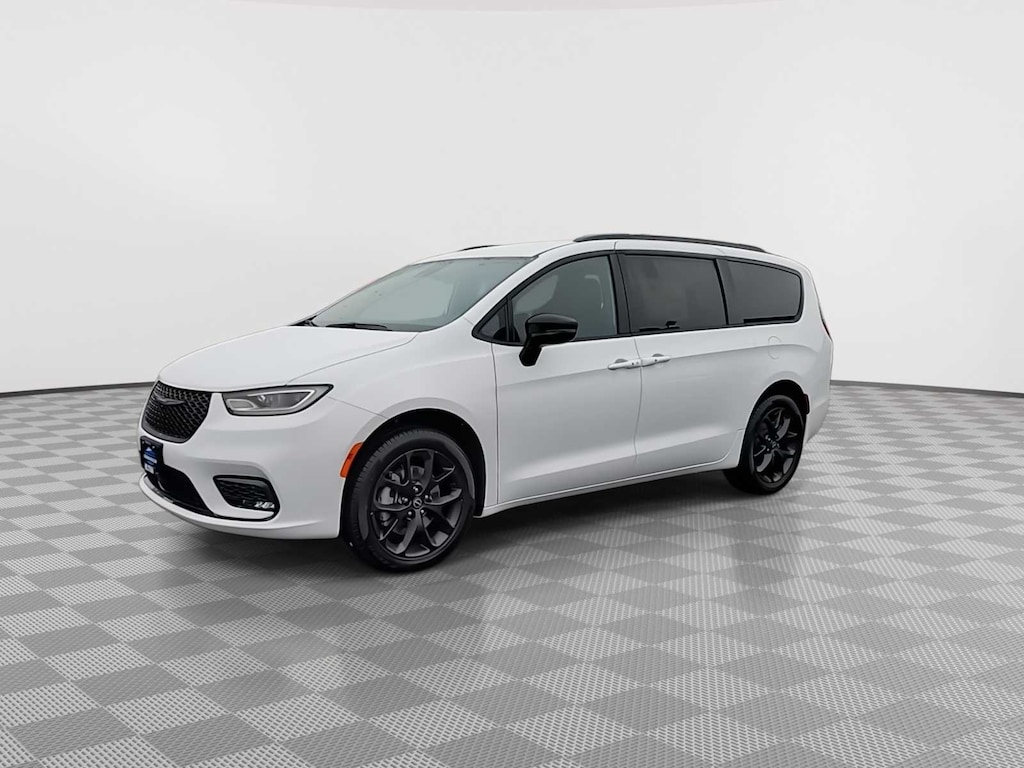 New 2026 Chrysler Pacifica SELECT AWD Passenger Van