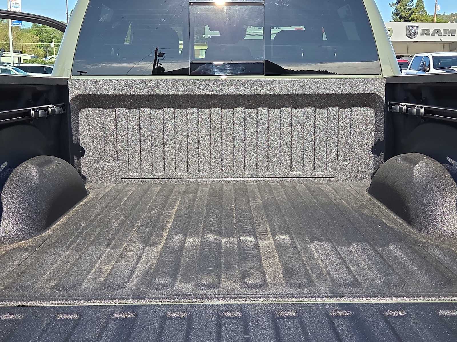 Thumbnail: 2026 RAM 1500 - 27