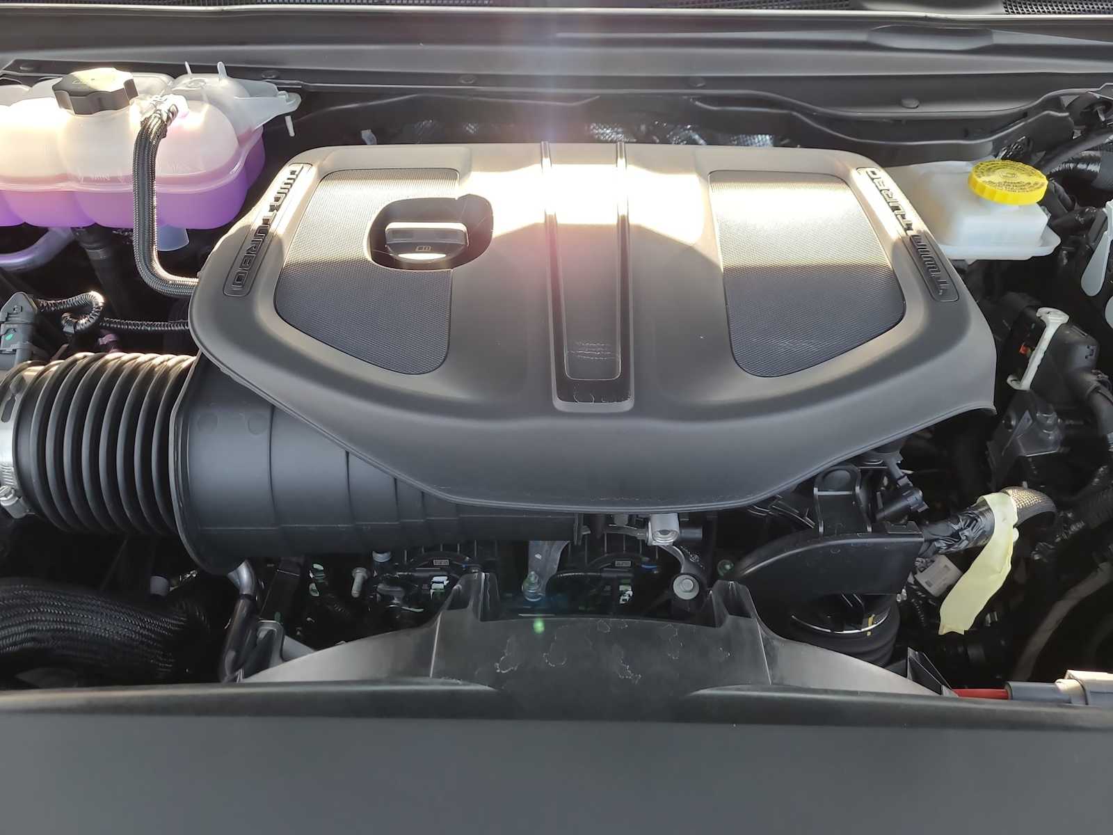 Thumbnail: 2026 RAM 1500 - 17