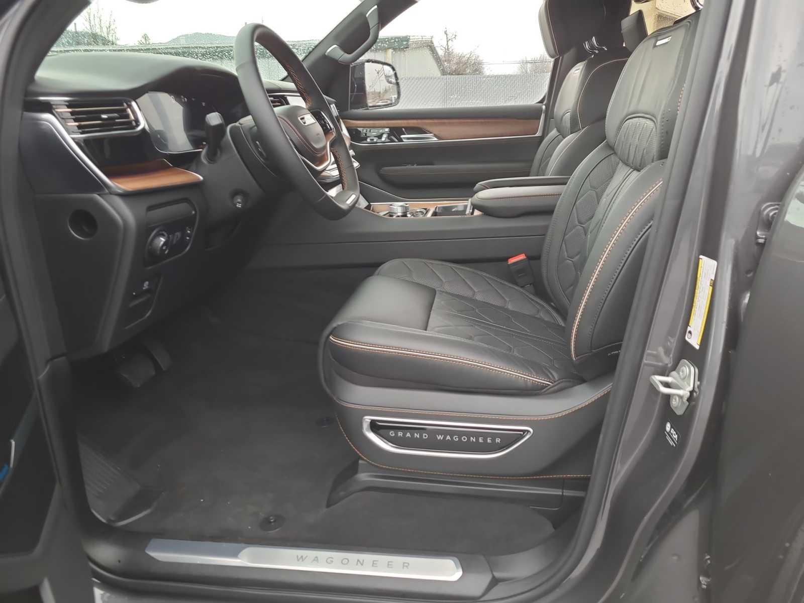 2024 Jeep Grand Wagoneer Series III 19