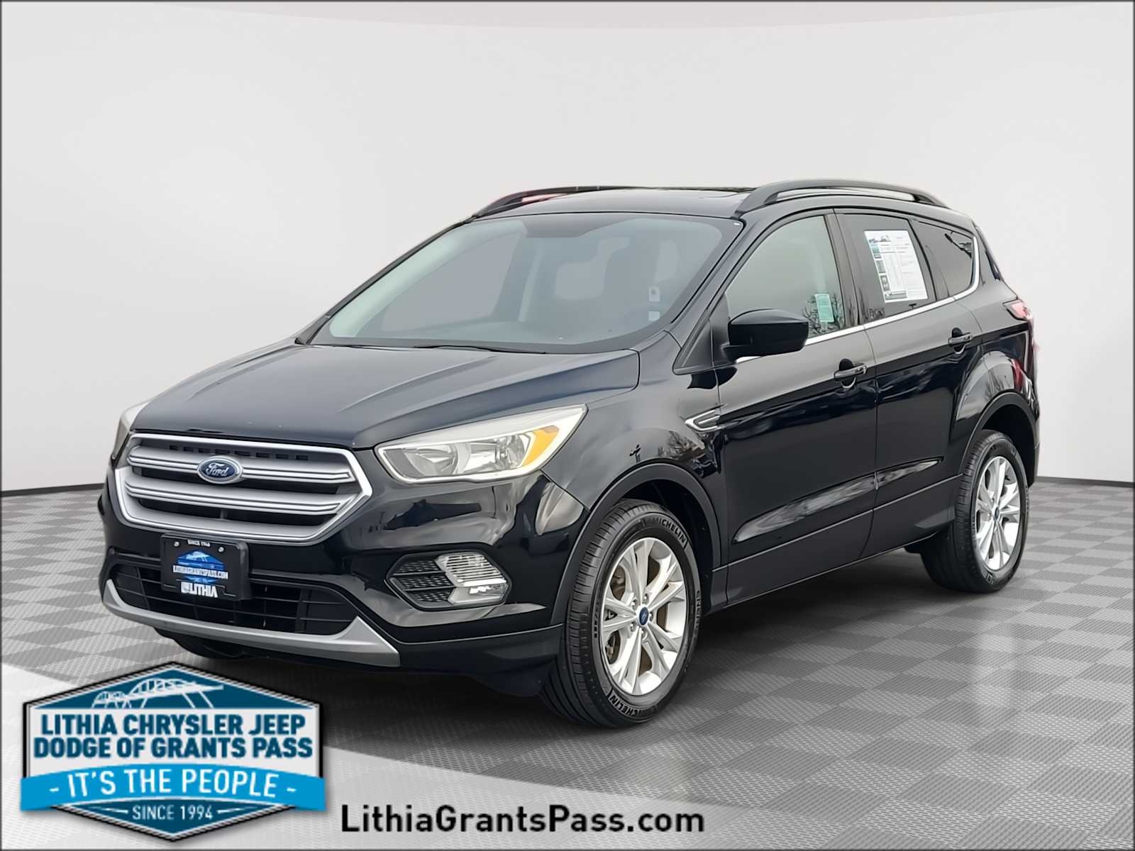 Thumbnail: 2018 Ford Escape - 1
