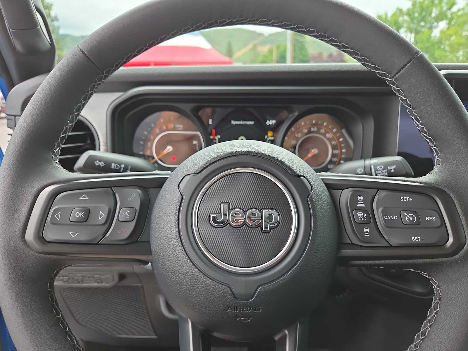 Thumbnail: 2026 Jeep Gladiator - 23