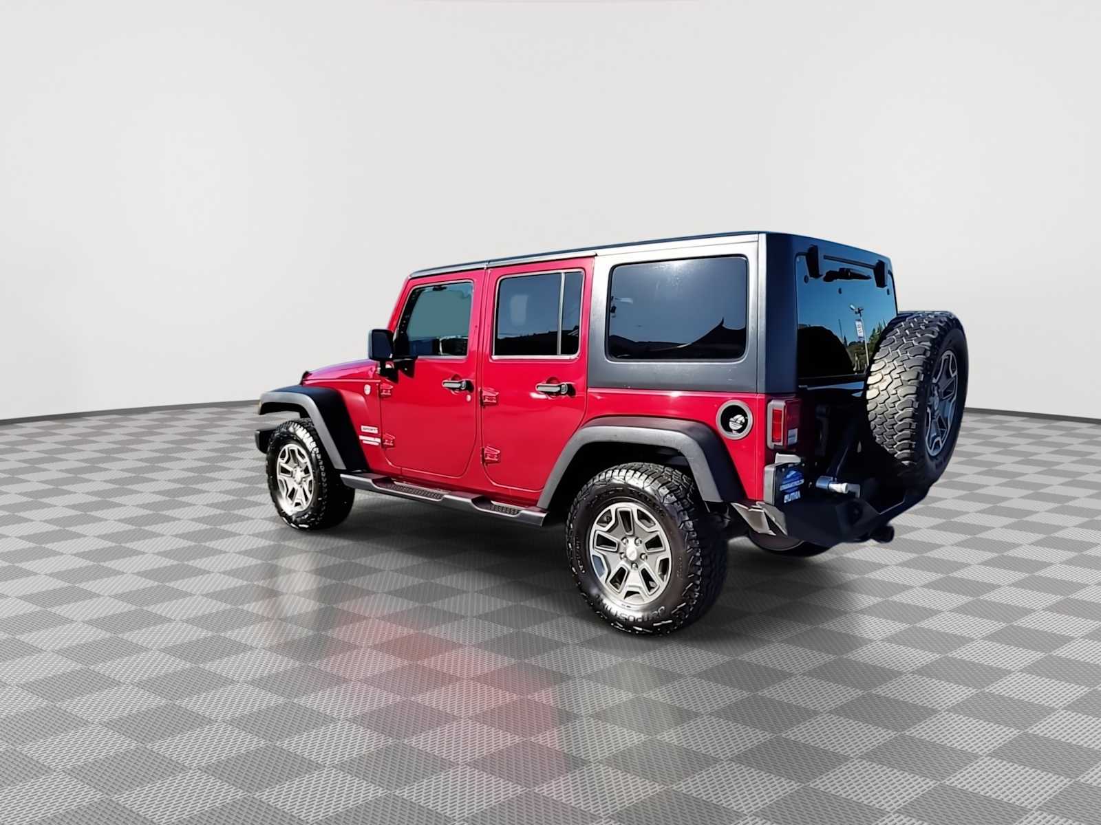 Thumbnail: 2011 Jeep Wrangler - 6