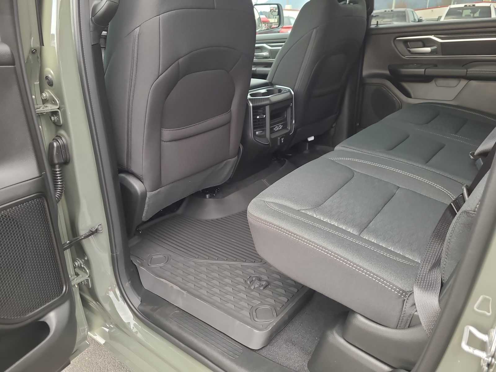 Thumbnail: 2026 RAM 1500 - 20