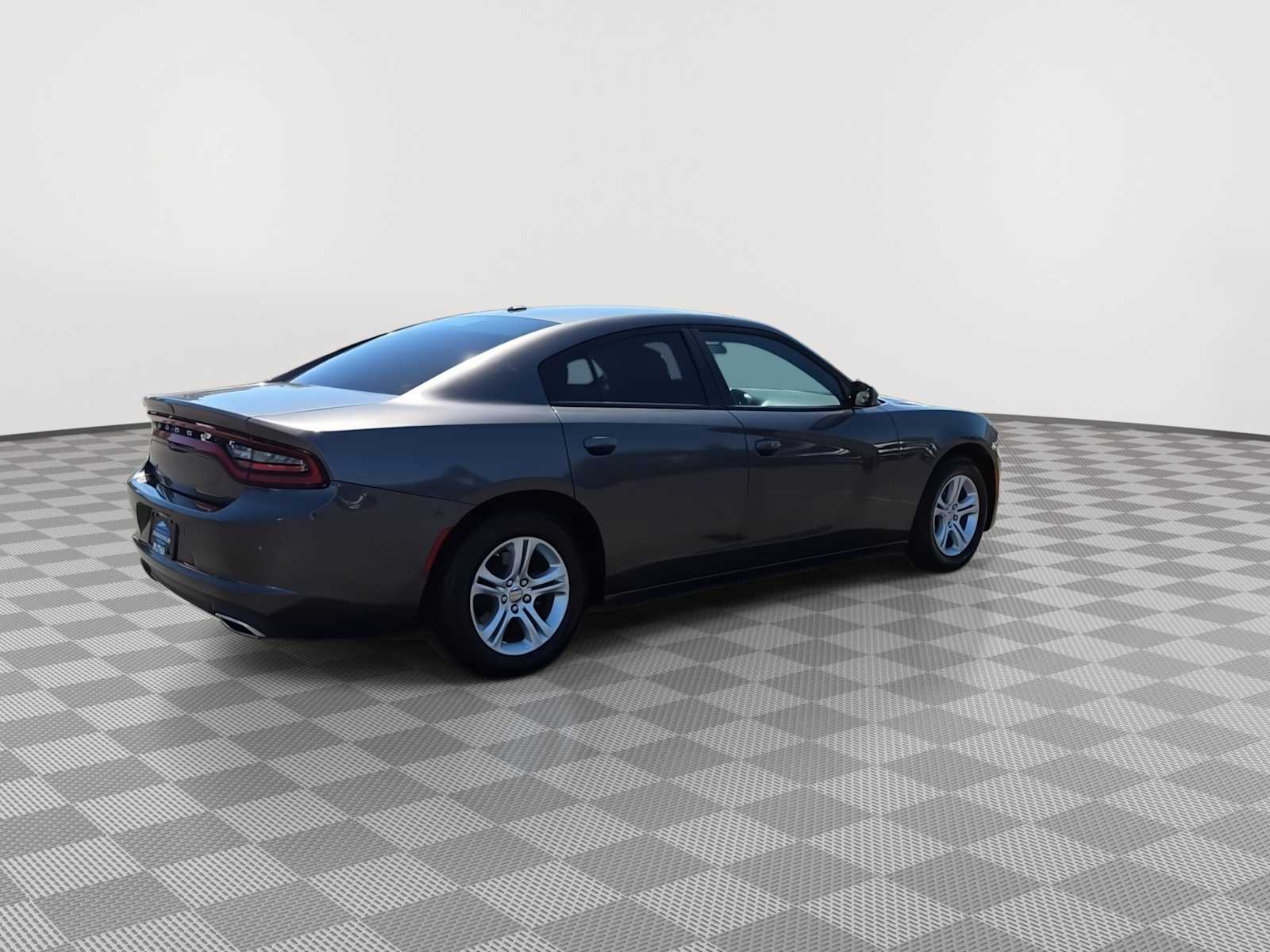 Thumbnail: 2022 Dodge Charger - 8