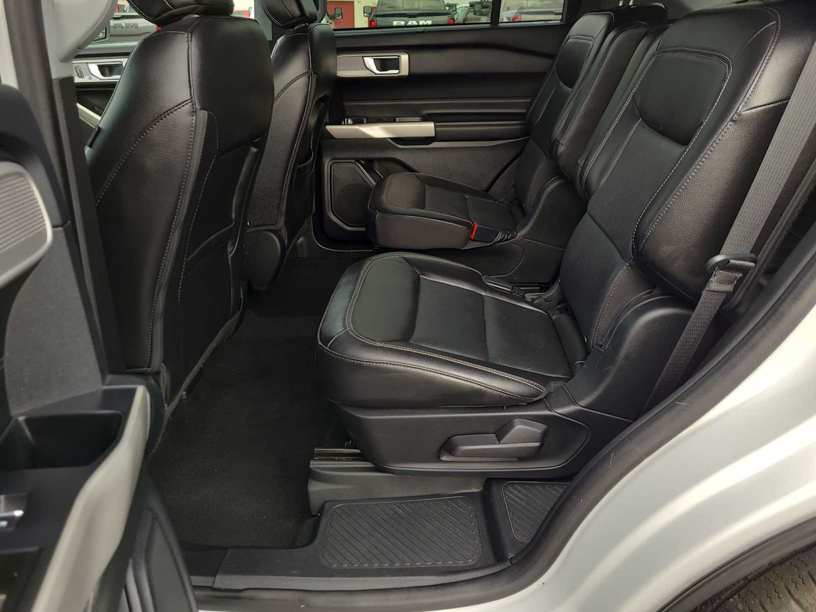 Thumbnail: 2022 Ford Explorer - 21