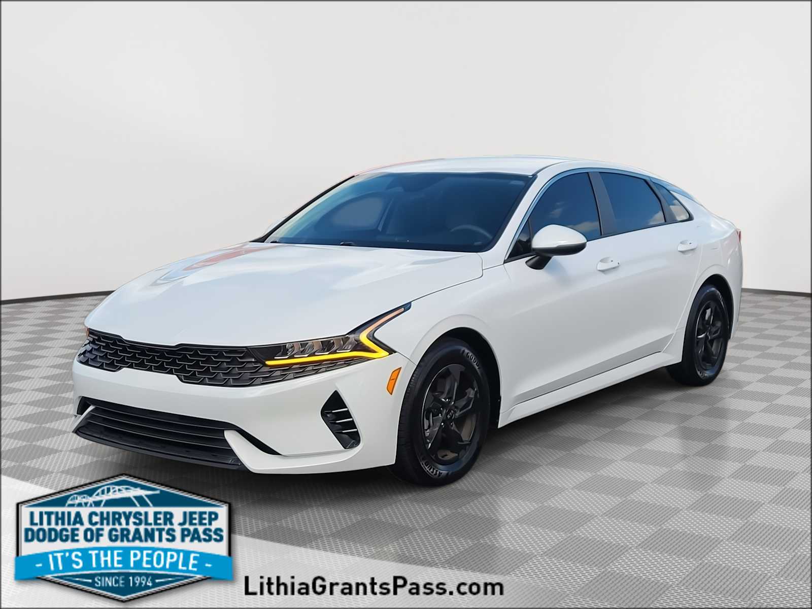2021 Kia K5 LXS -
                  Grants Pass, OR
