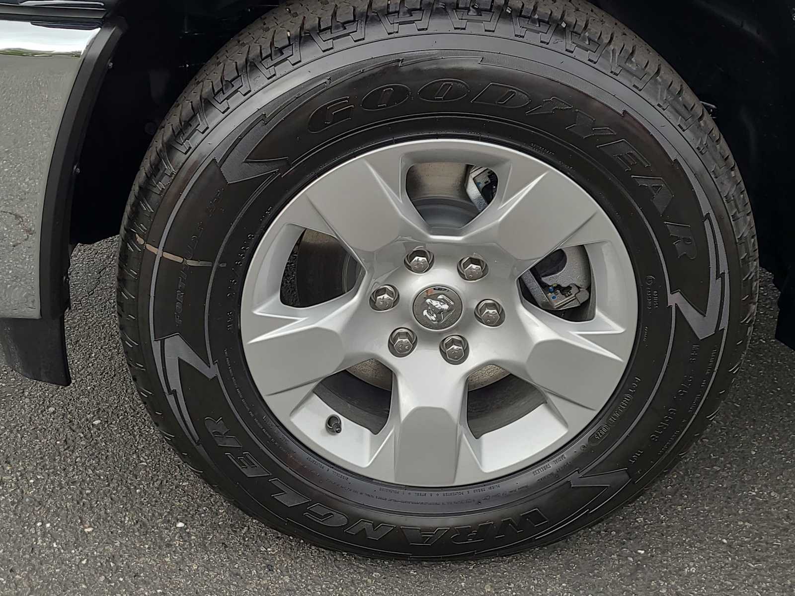 Thumbnail: 2025 RAM 1500 - 16