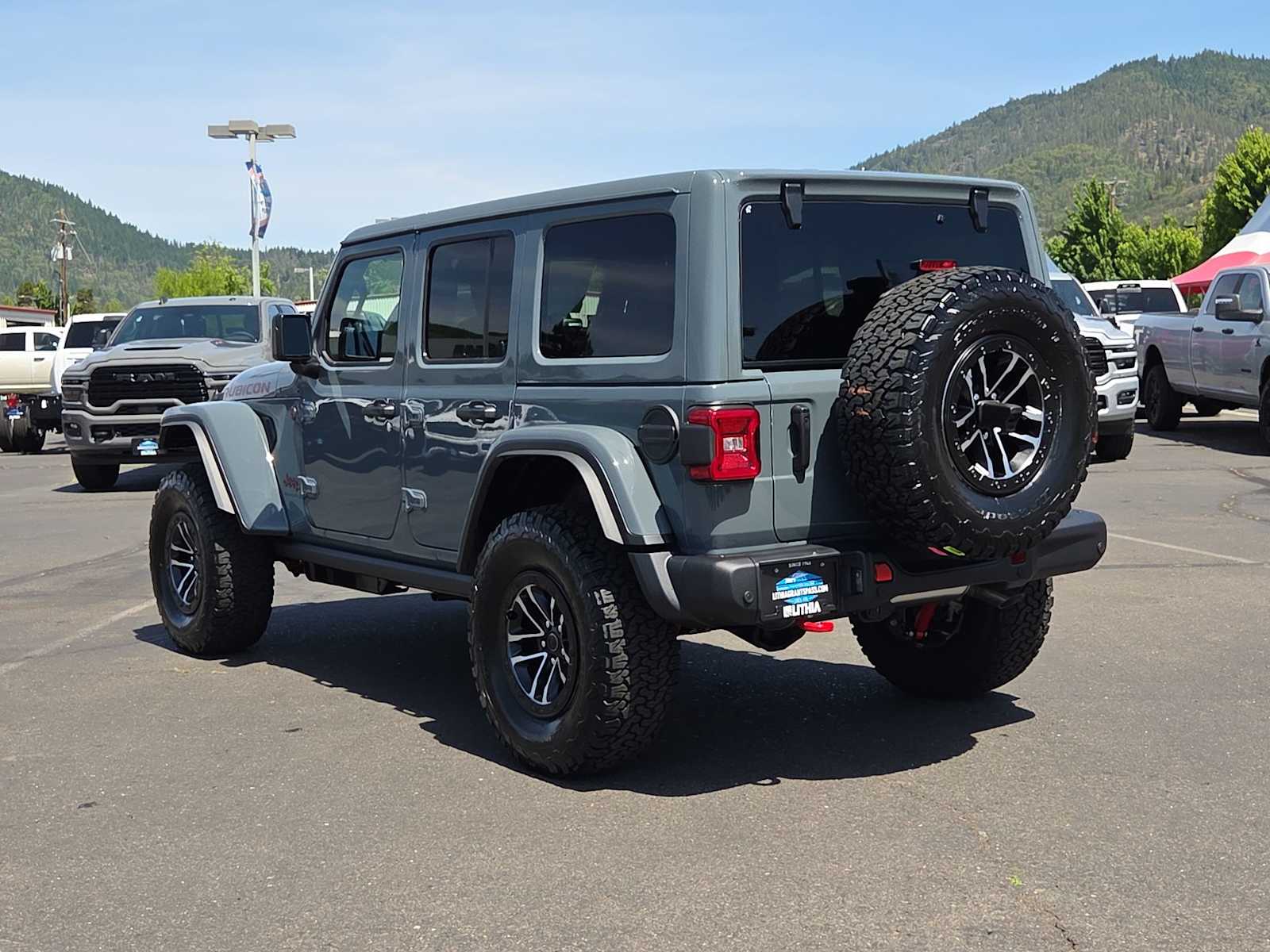 Thumbnail: 2026 Jeep Wrangler - 12