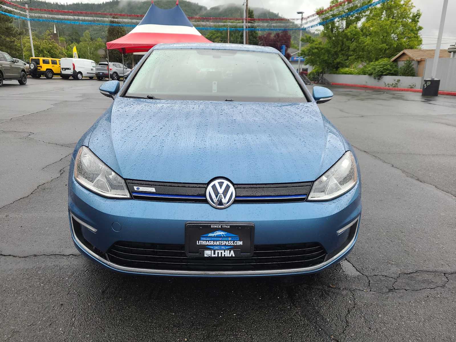 Thumbnail: 2016 Volkswagen e-Golf - 14