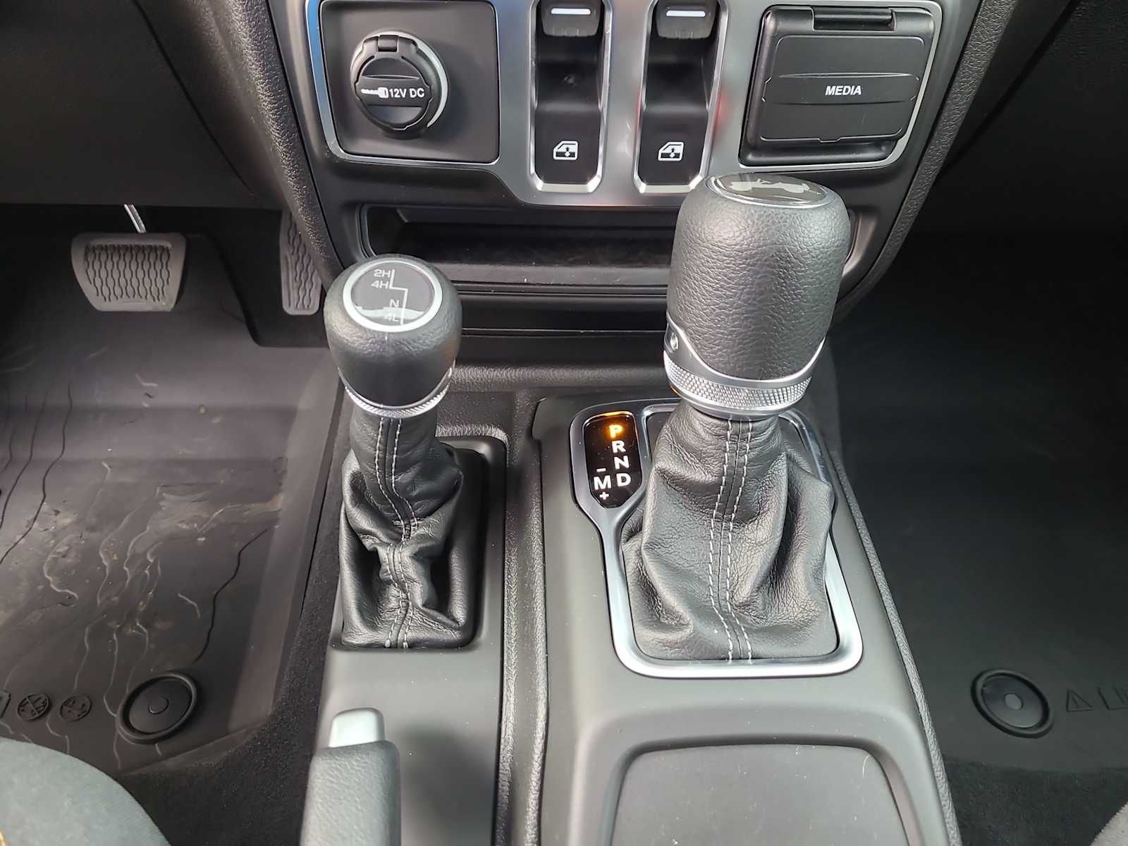 Thumbnail: 2026 Jeep Wrangler - 25