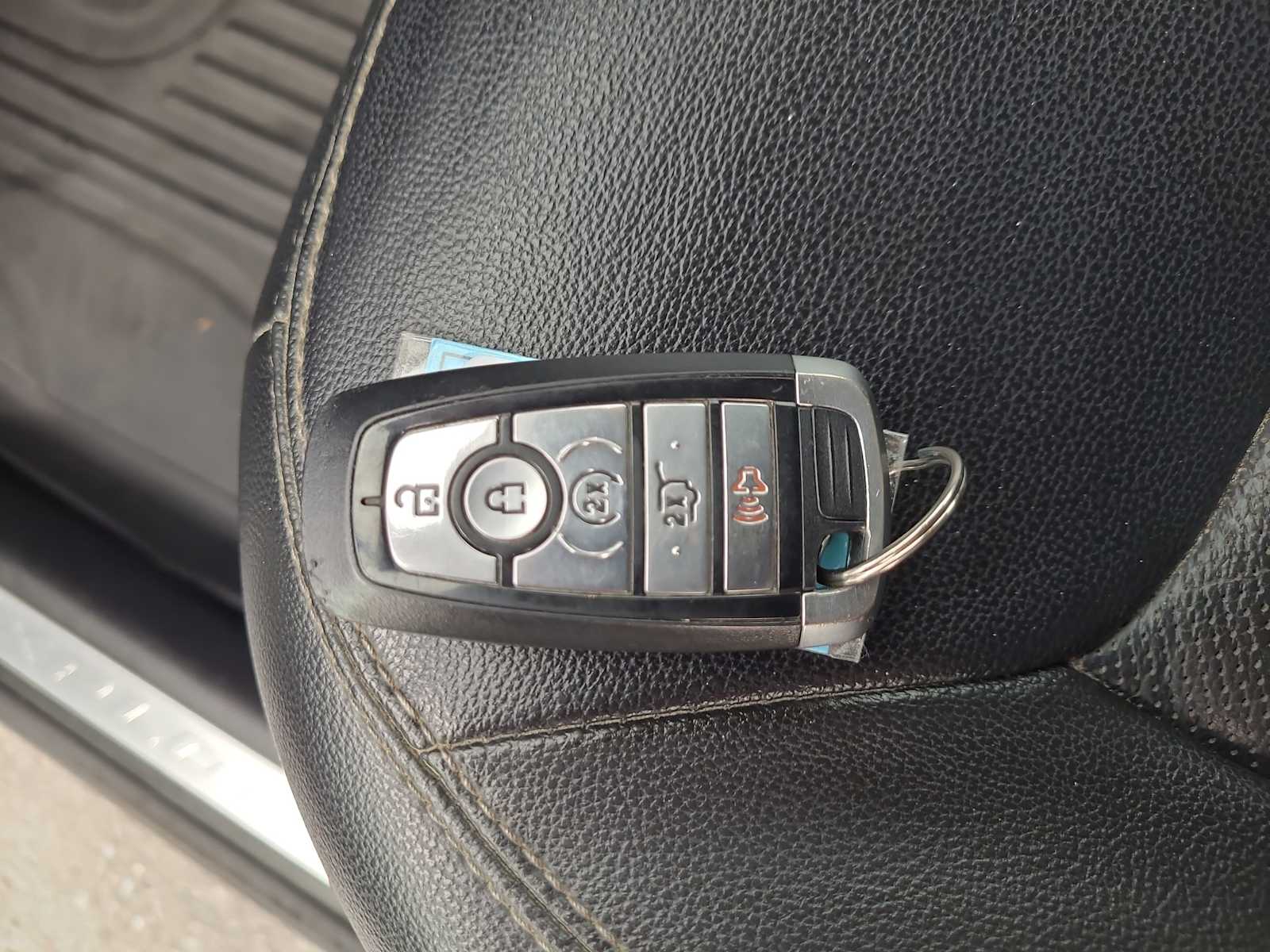 Thumbnail: 2022 Ford Explorer - 28