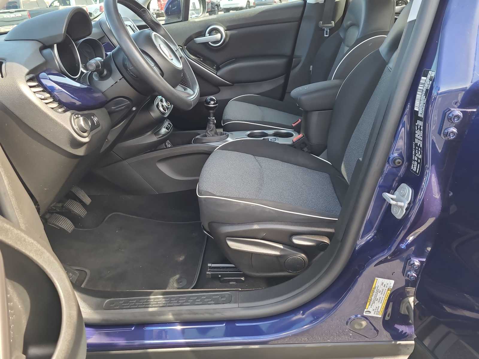 Thumbnail: 2017 Fiat 500X - 19