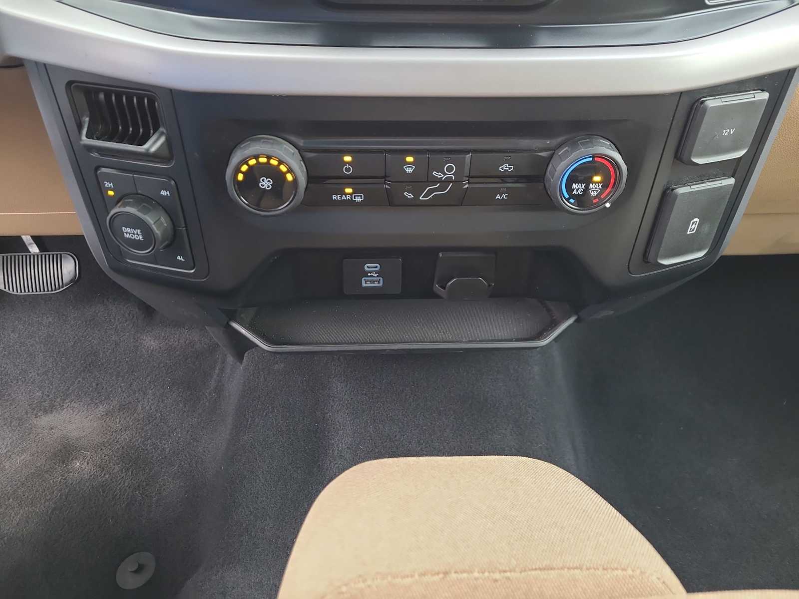 Thumbnail: 2023 Ford F-150 - 25