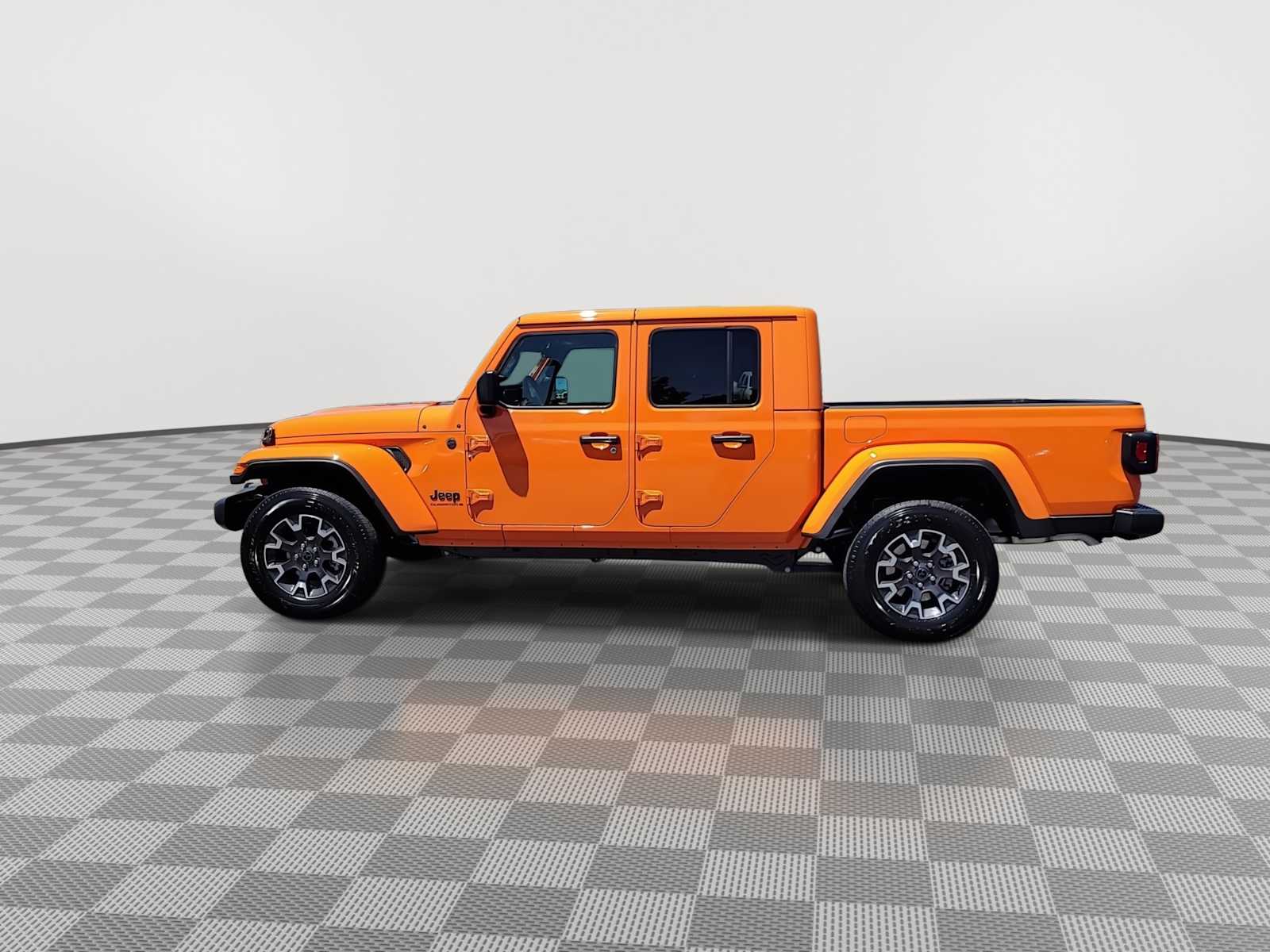 Thumbnail: 2025 Jeep Gladiator - 5