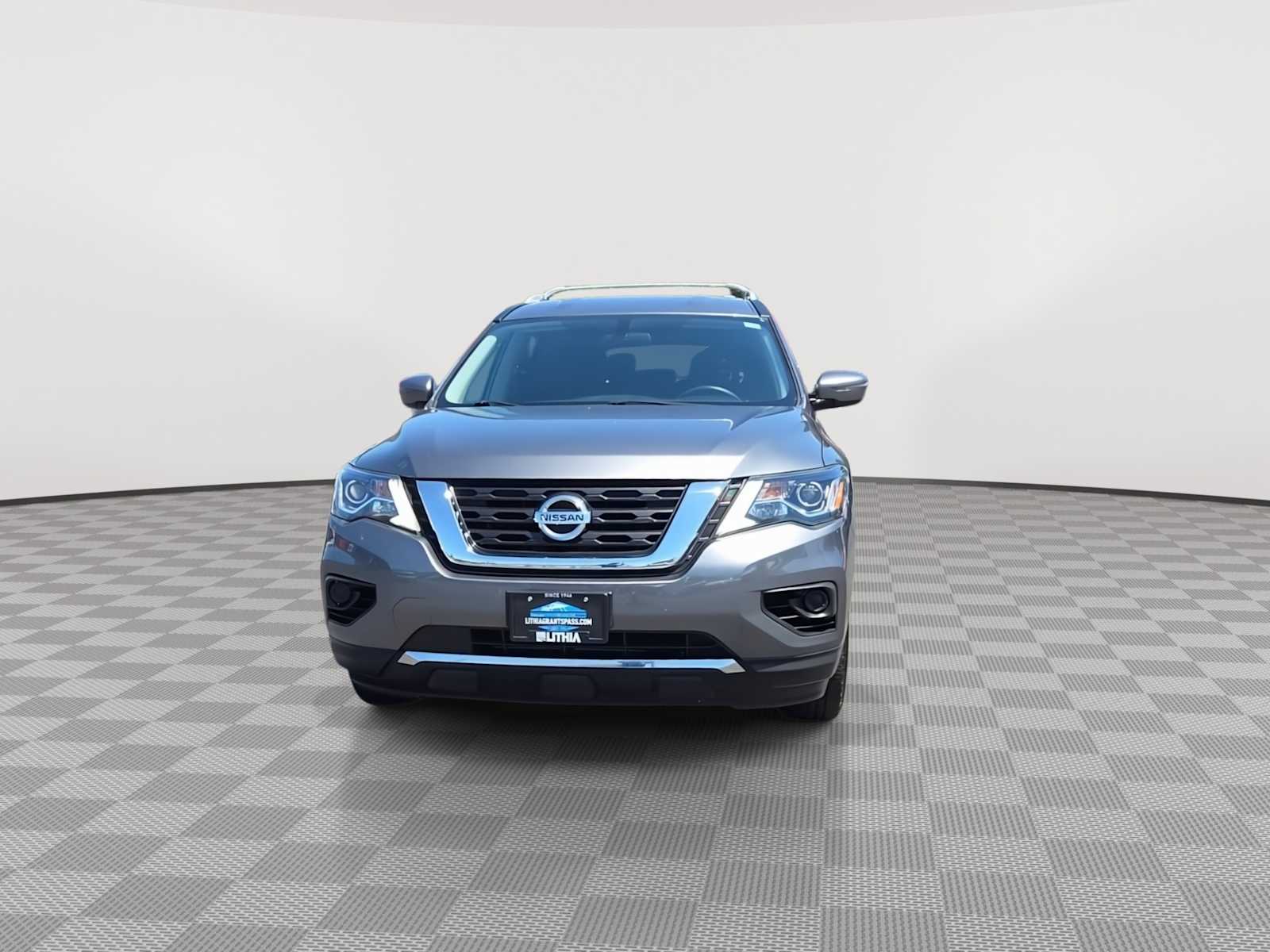 Thumbnail: 2020 Nissan Pathfinder - 3