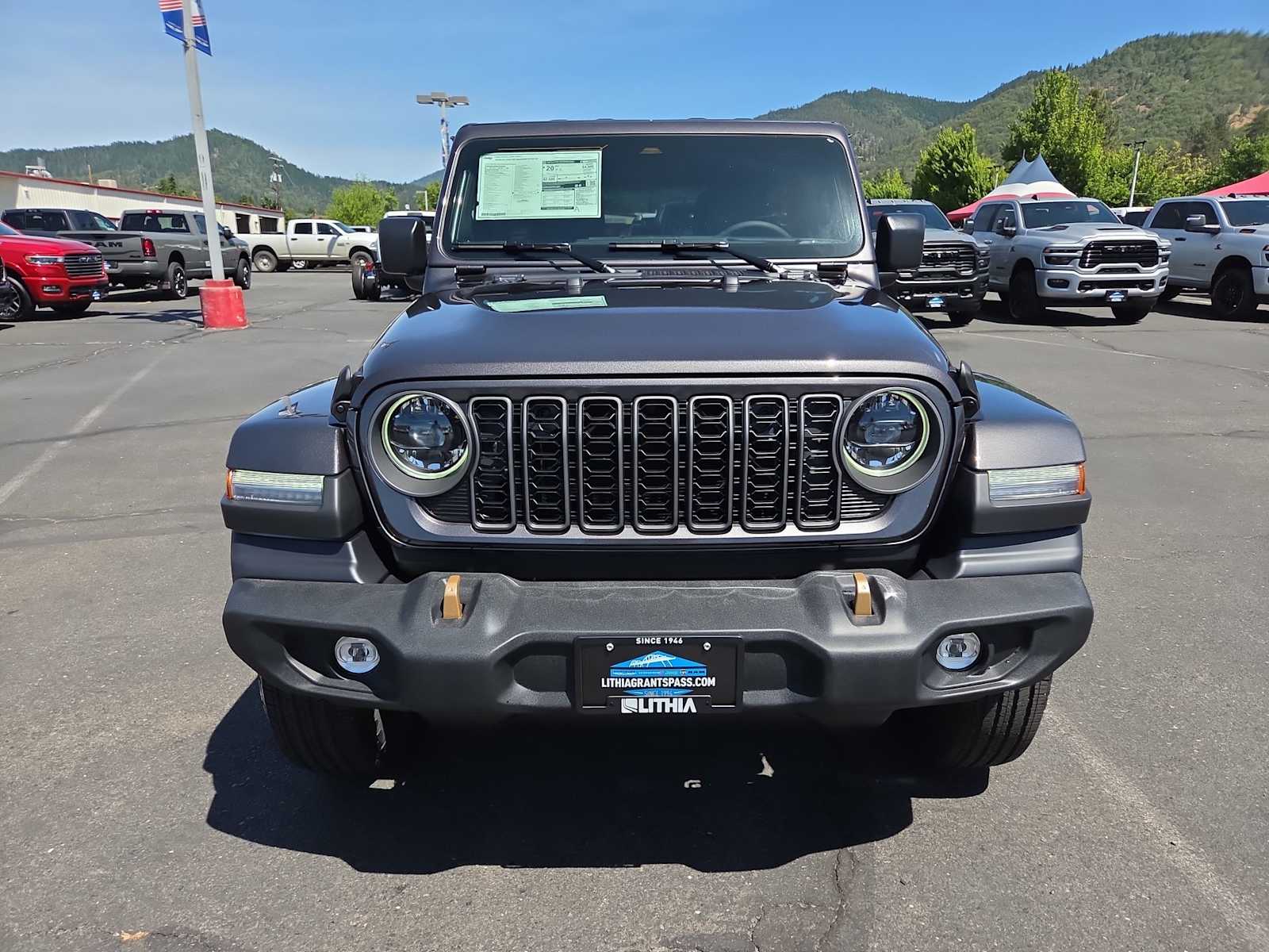 Thumbnail: 2026 Jeep Wrangler - 14