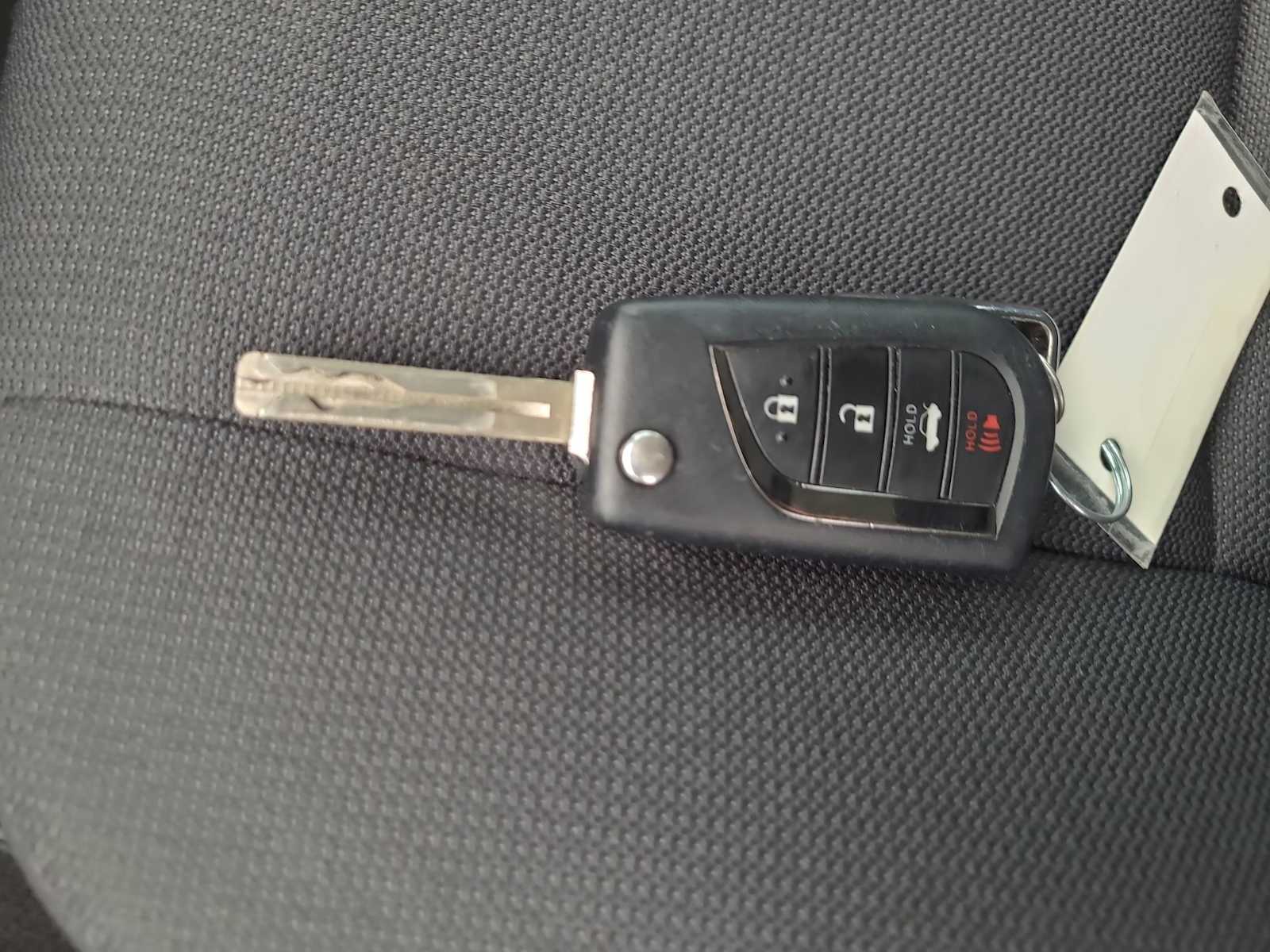 Thumbnail: 2024 Toyota Corolla - 28