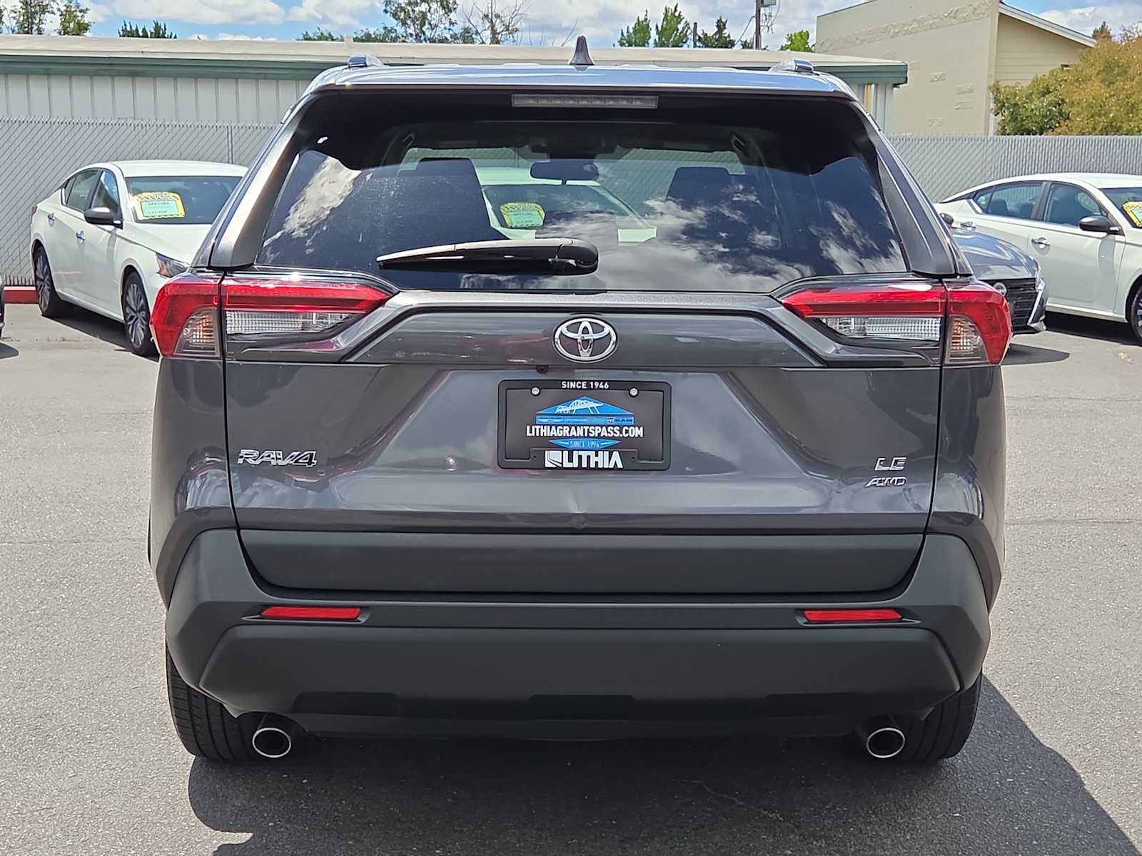 Thumbnail: 2019 Toyota RAV4 - 13