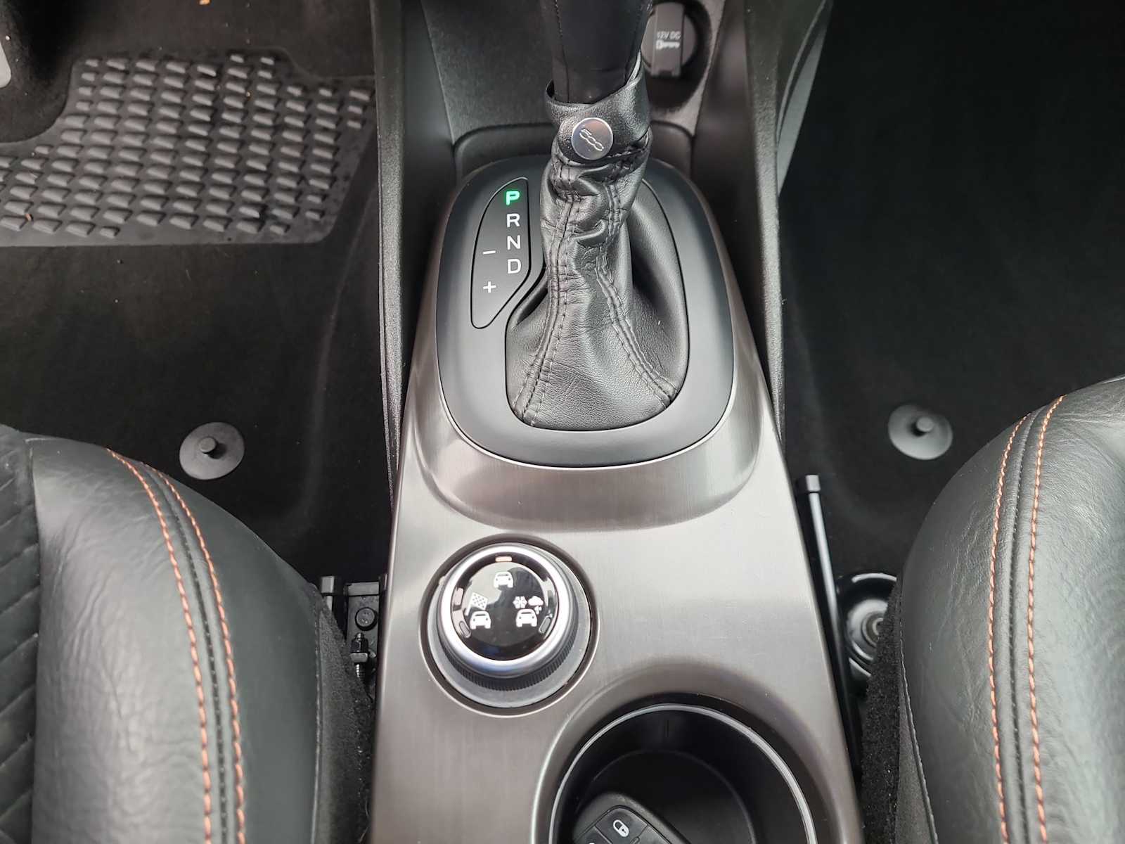 Thumbnail: 2017 Fiat 500X - 25