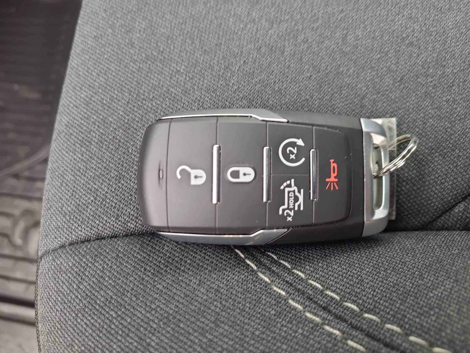 Thumbnail: 2026 RAM 1500 - 28