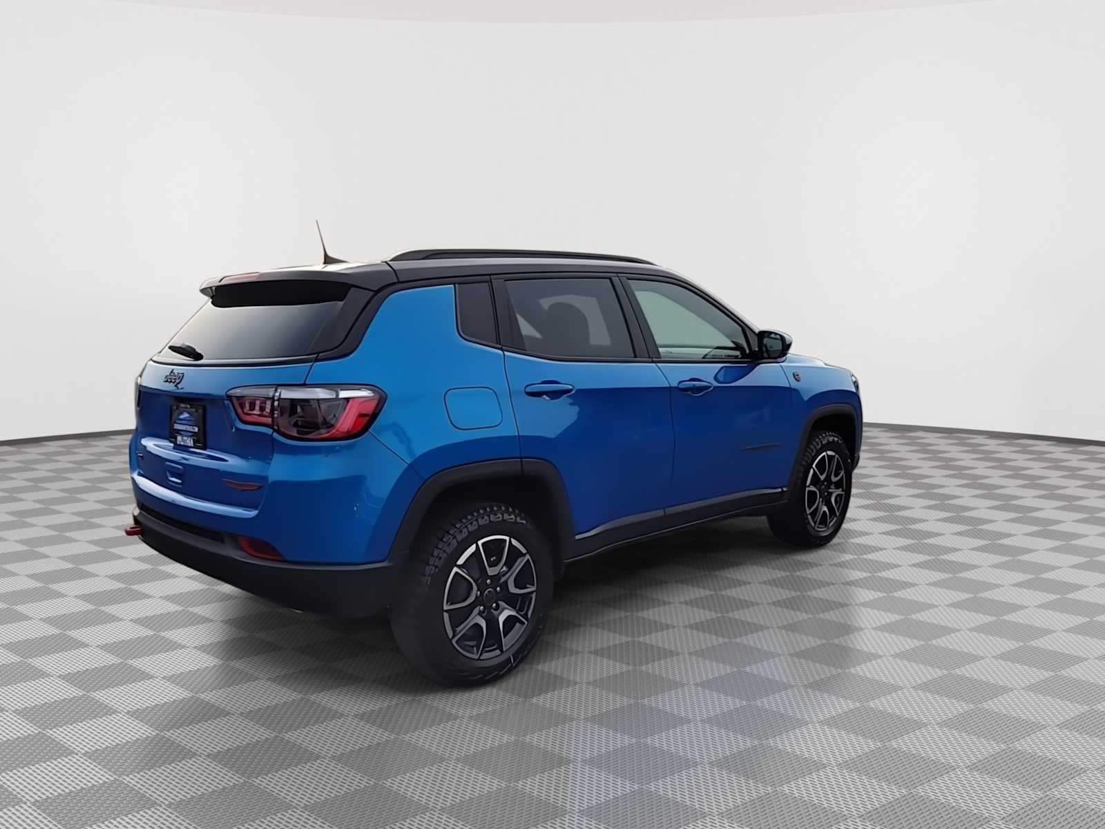 Thumbnail: 2026 Jeep Compass - 8