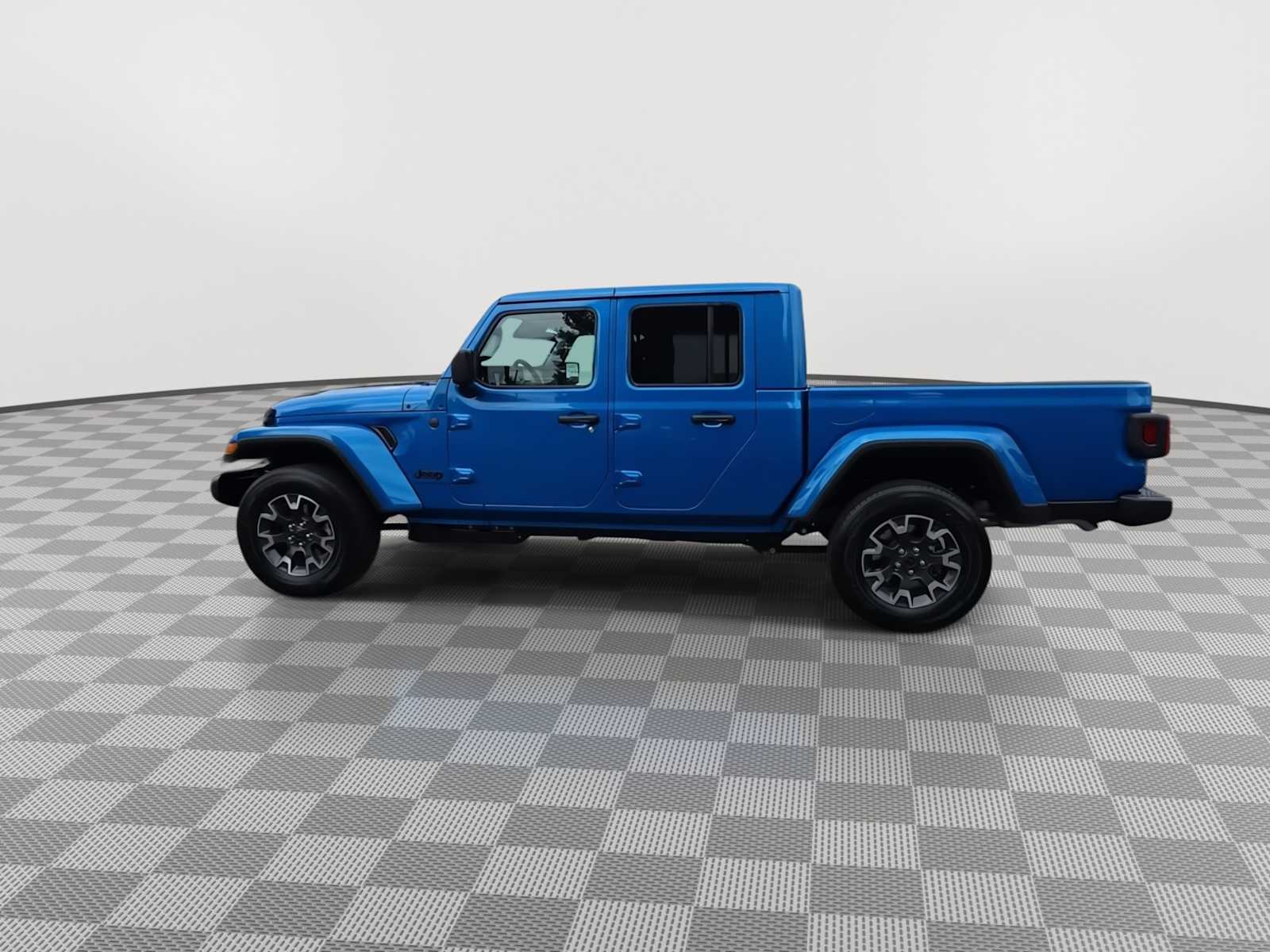 Thumbnail: 2026 Jeep Gladiator - 5