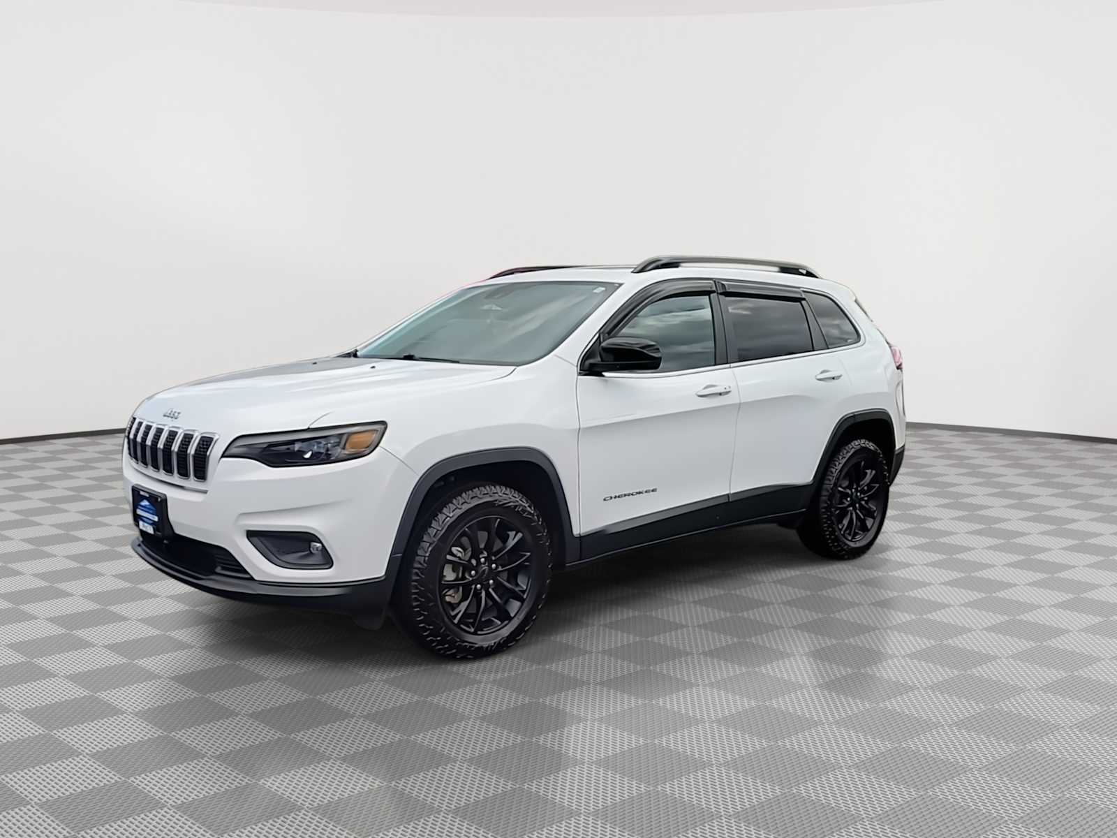 Thumbnail: 2022 Jeep Cherokee - 4