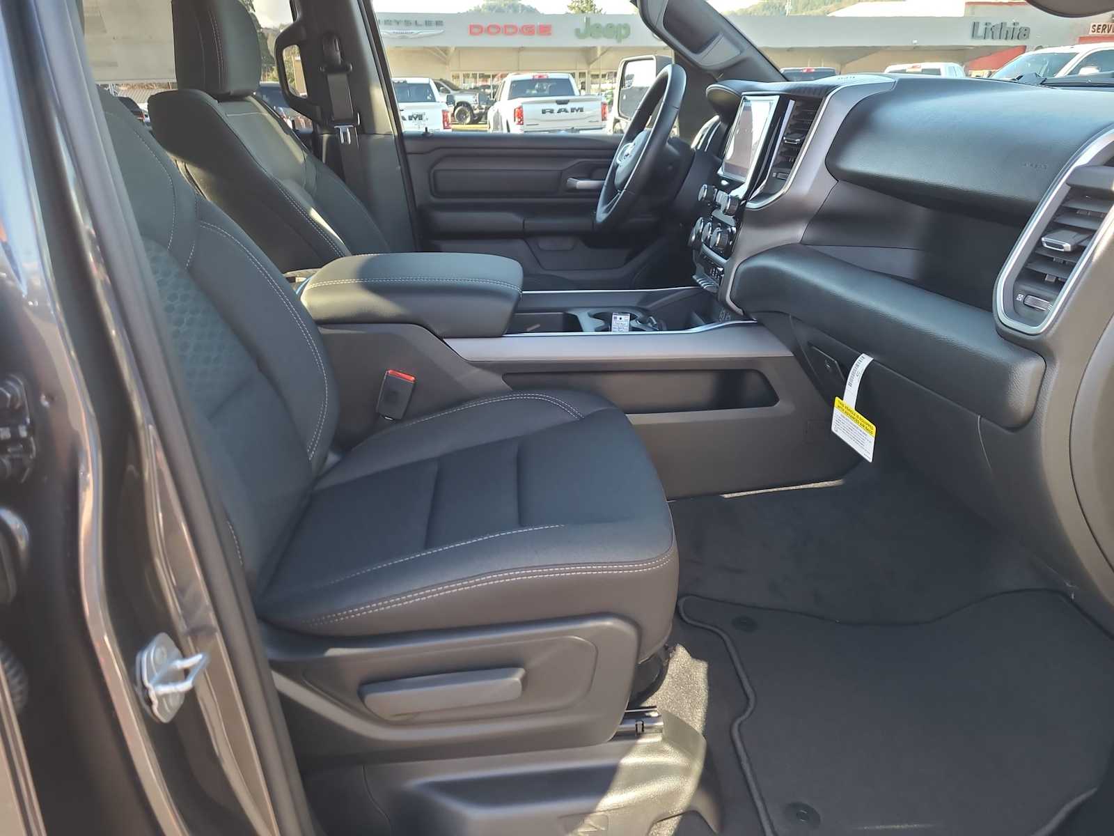 Thumbnail: 2026 RAM 1500 - 22