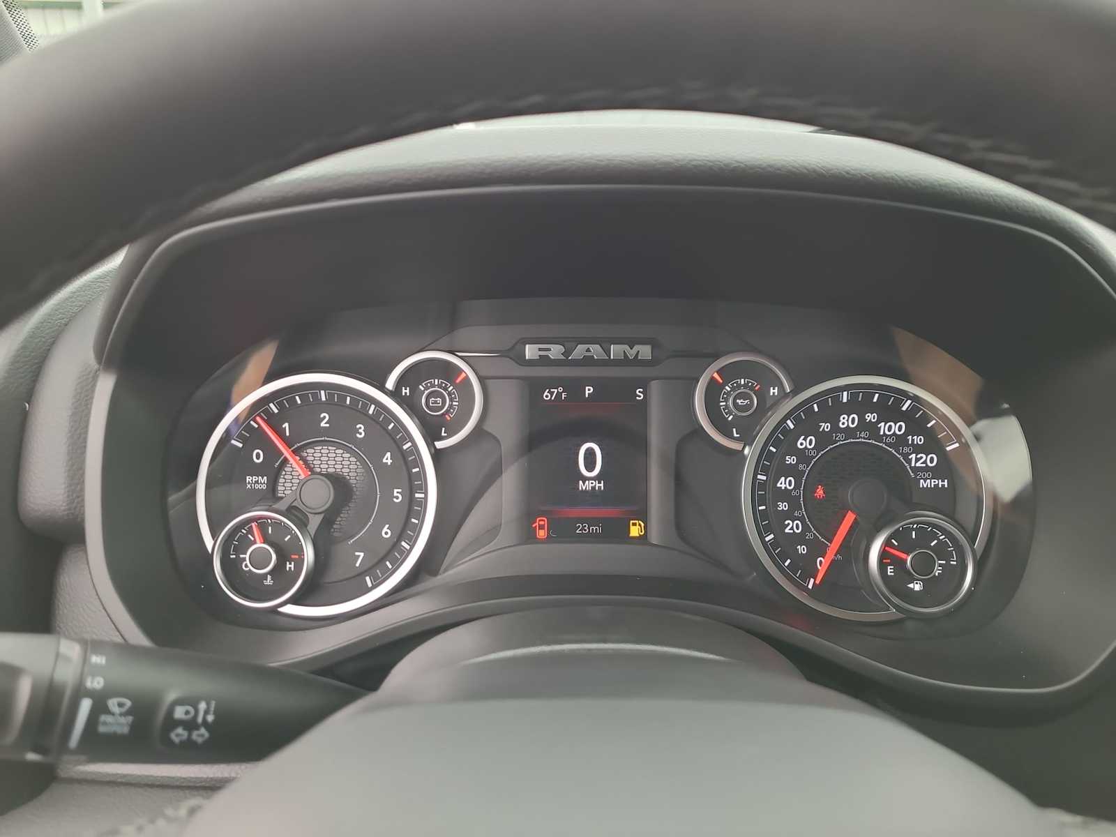 Thumbnail: 2025 RAM 1500 - 26