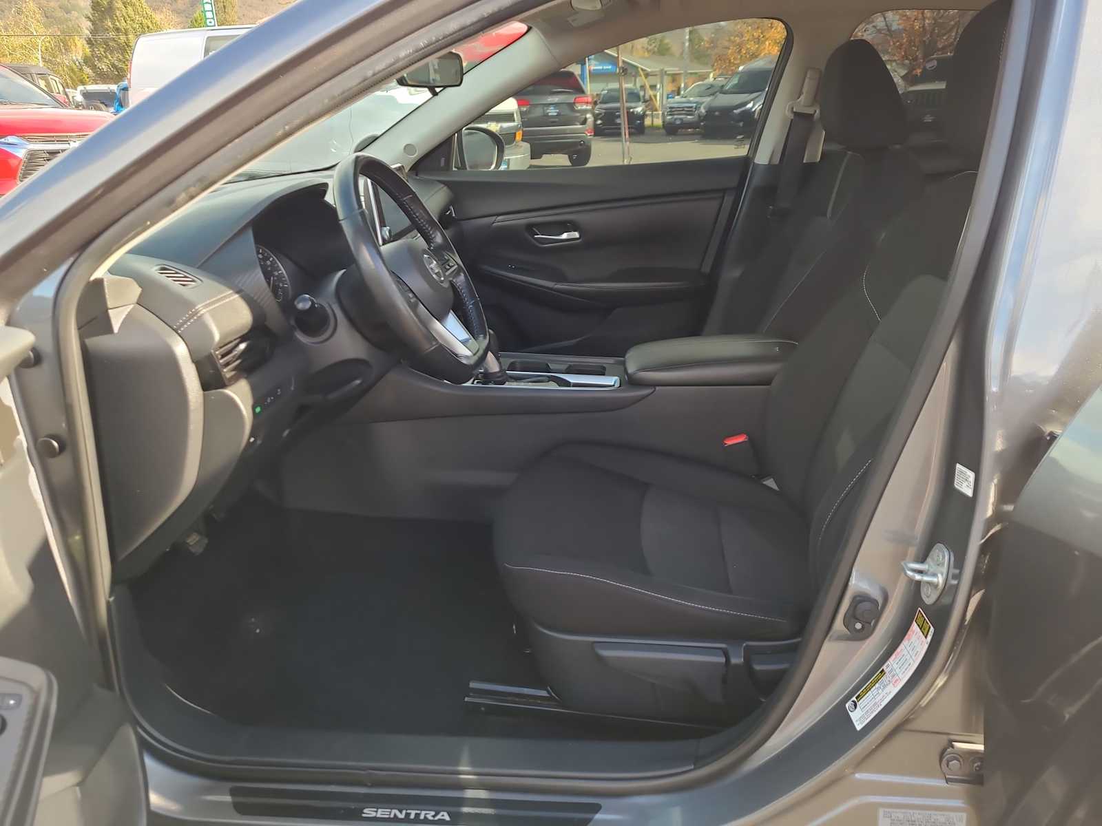 Thumbnail: 2022 Nissan Sentra - 19