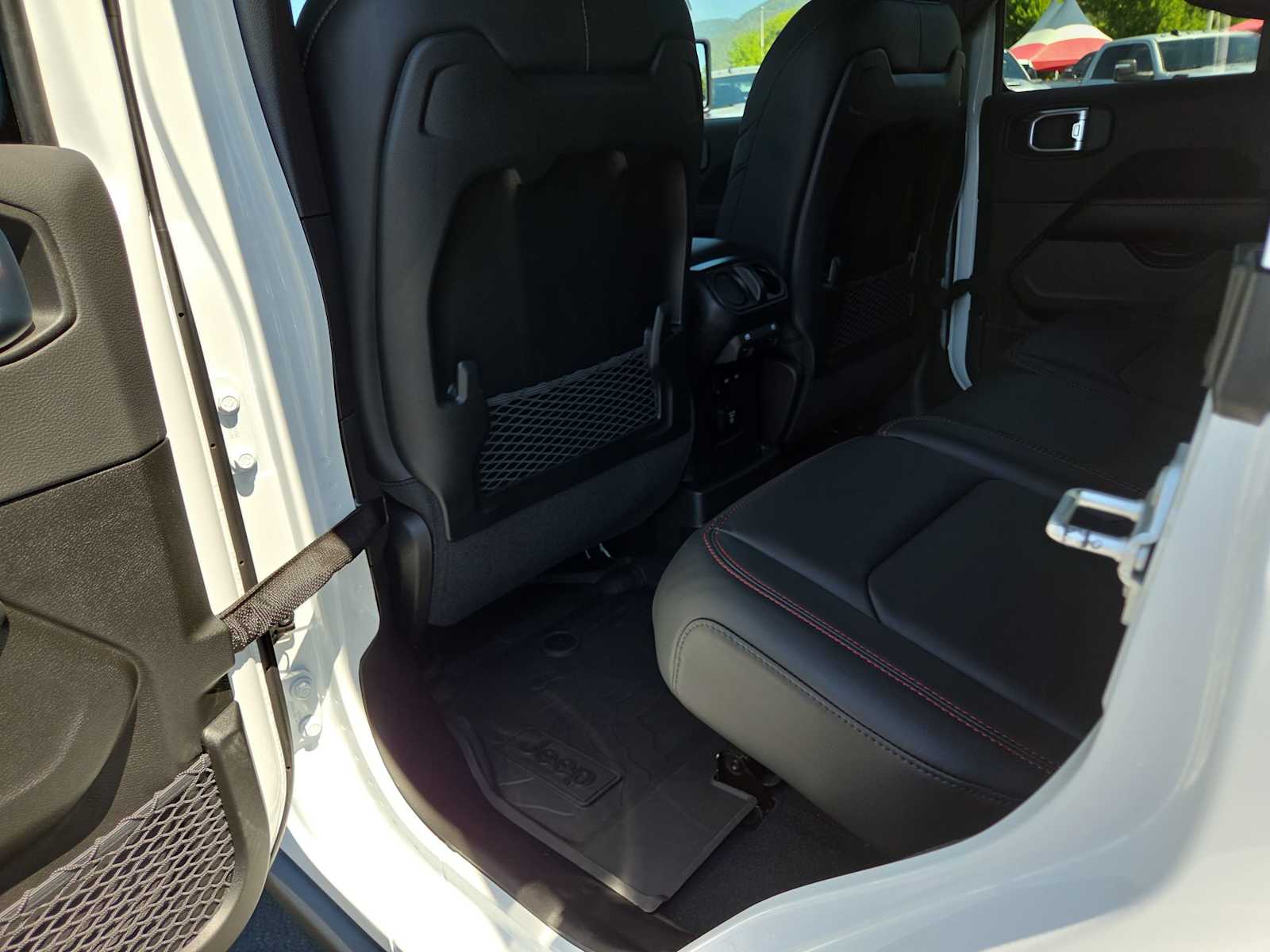 Thumbnail: 2026 Jeep Wrangler - 20