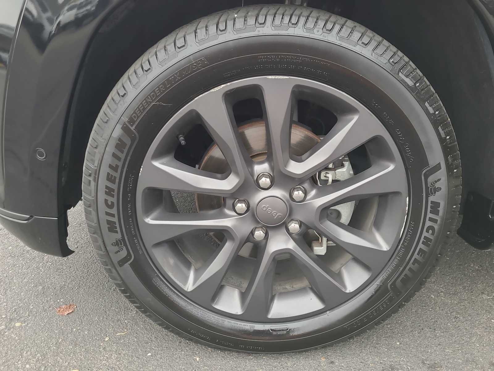 Thumbnail: 2018 Jeep Grand Cherokee - 16