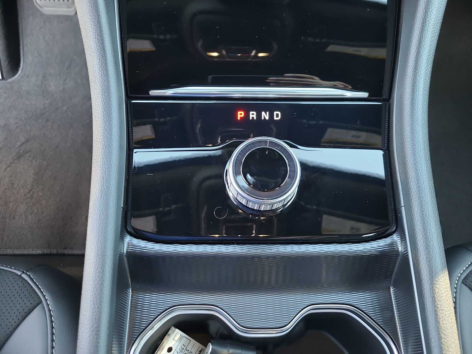 Thumbnail: 2025 Jeep Grand Cherokee - 25