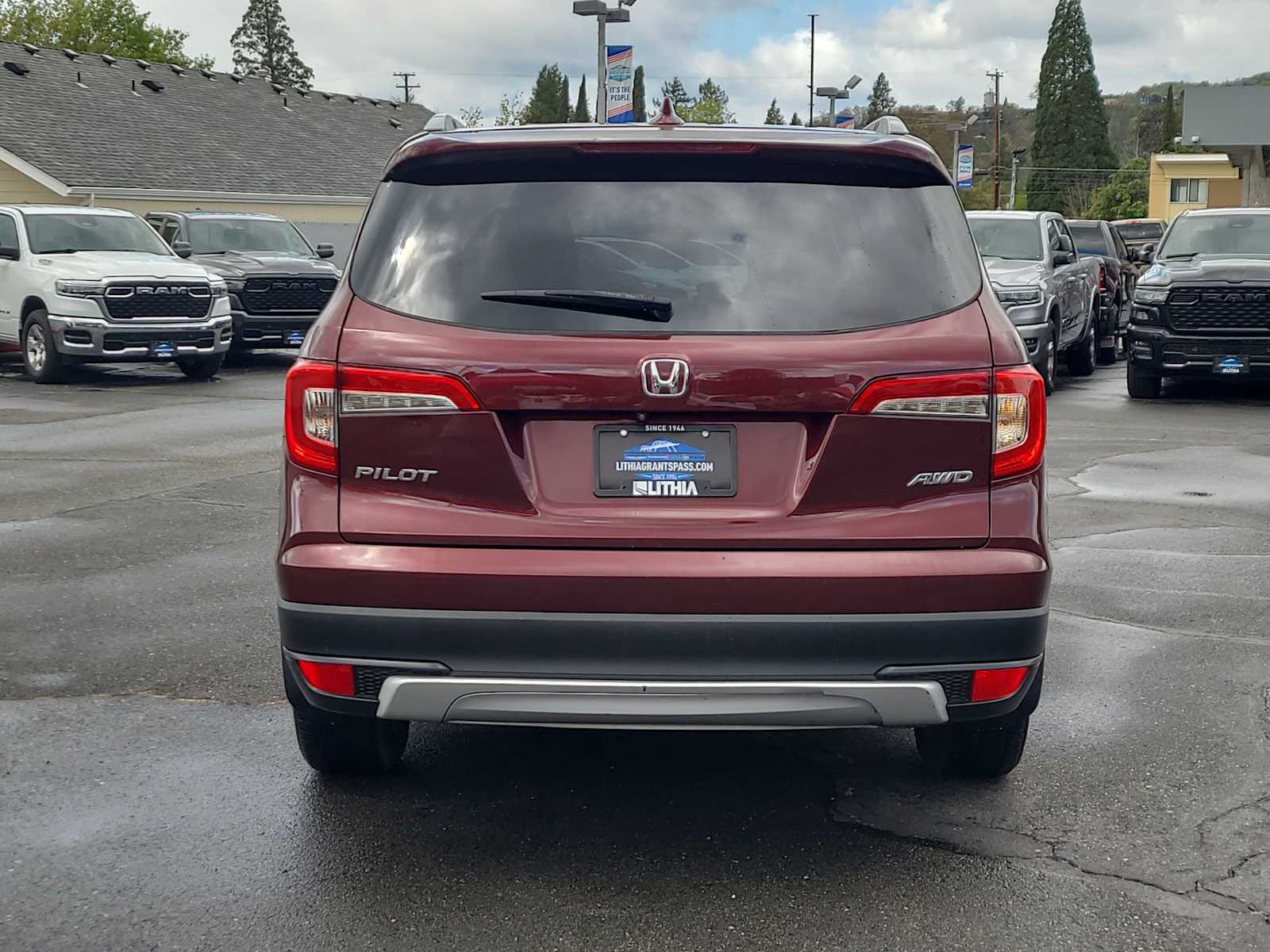 Thumbnail: 2019 Honda Pilot - 13