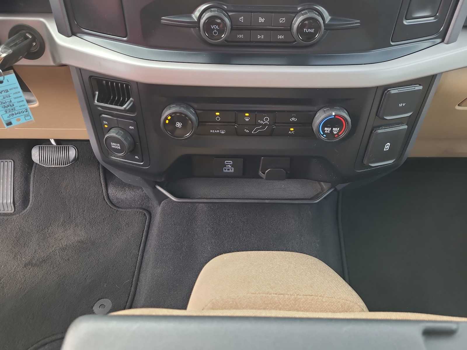 Thumbnail: 2023 Ford F-150 - 25