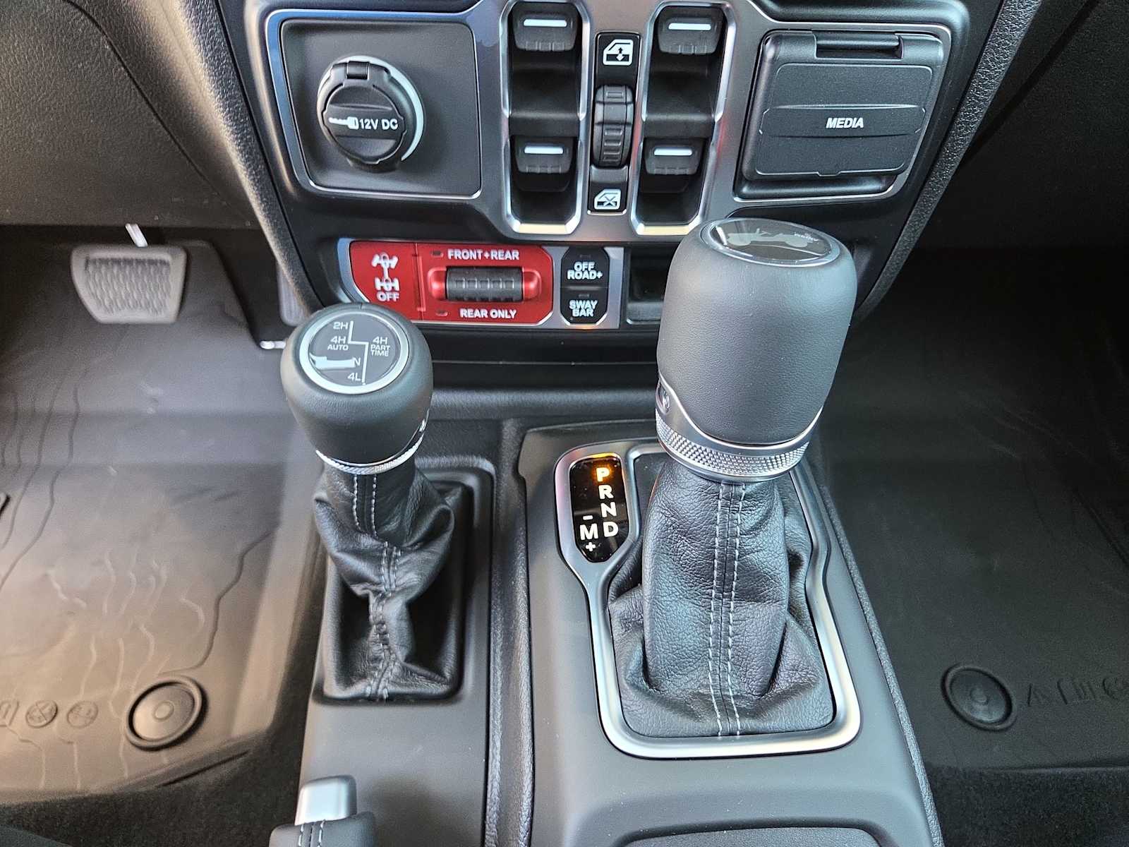 Thumbnail: 2026 Jeep Wrangler - 25