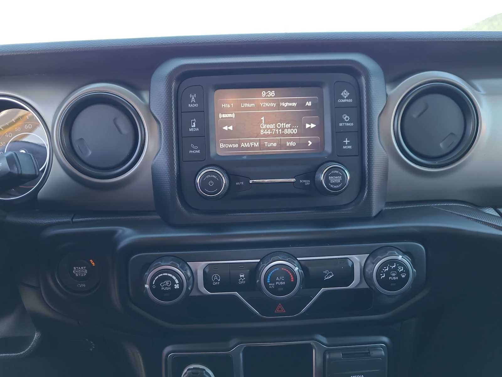 Thumbnail: 2021 Jeep Wrangler - 24