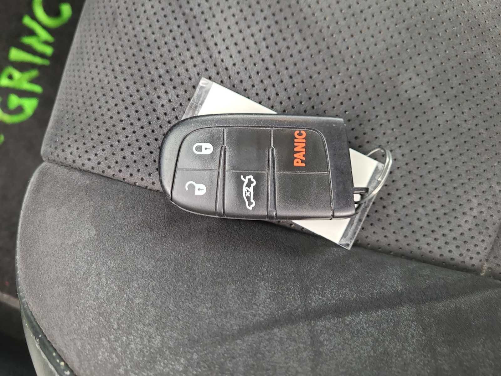 Thumbnail: 2015 Dodge Challenger - 28