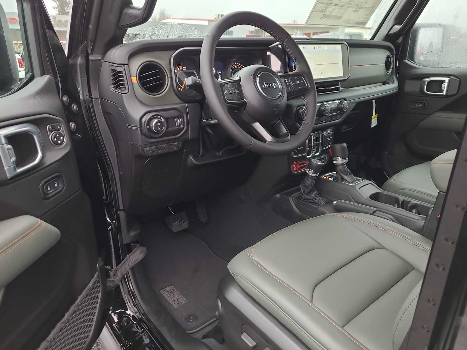 Thumbnail: 2026 Jeep Gladiator - 10