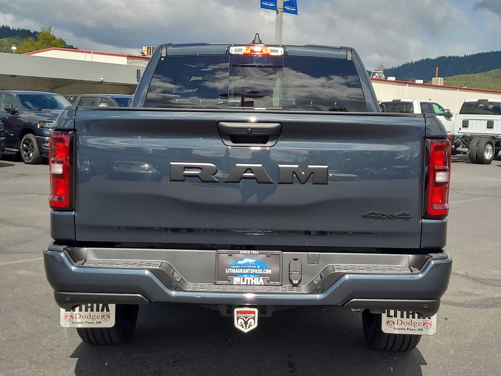 Thumbnail: 2026 RAM 1500 - 13