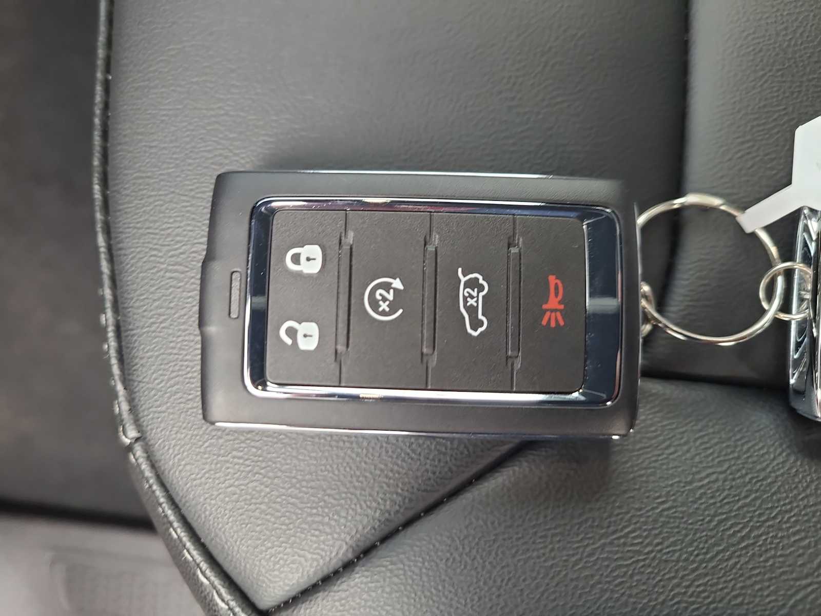 Thumbnail: 2025 Jeep Grand Cherokee - 28