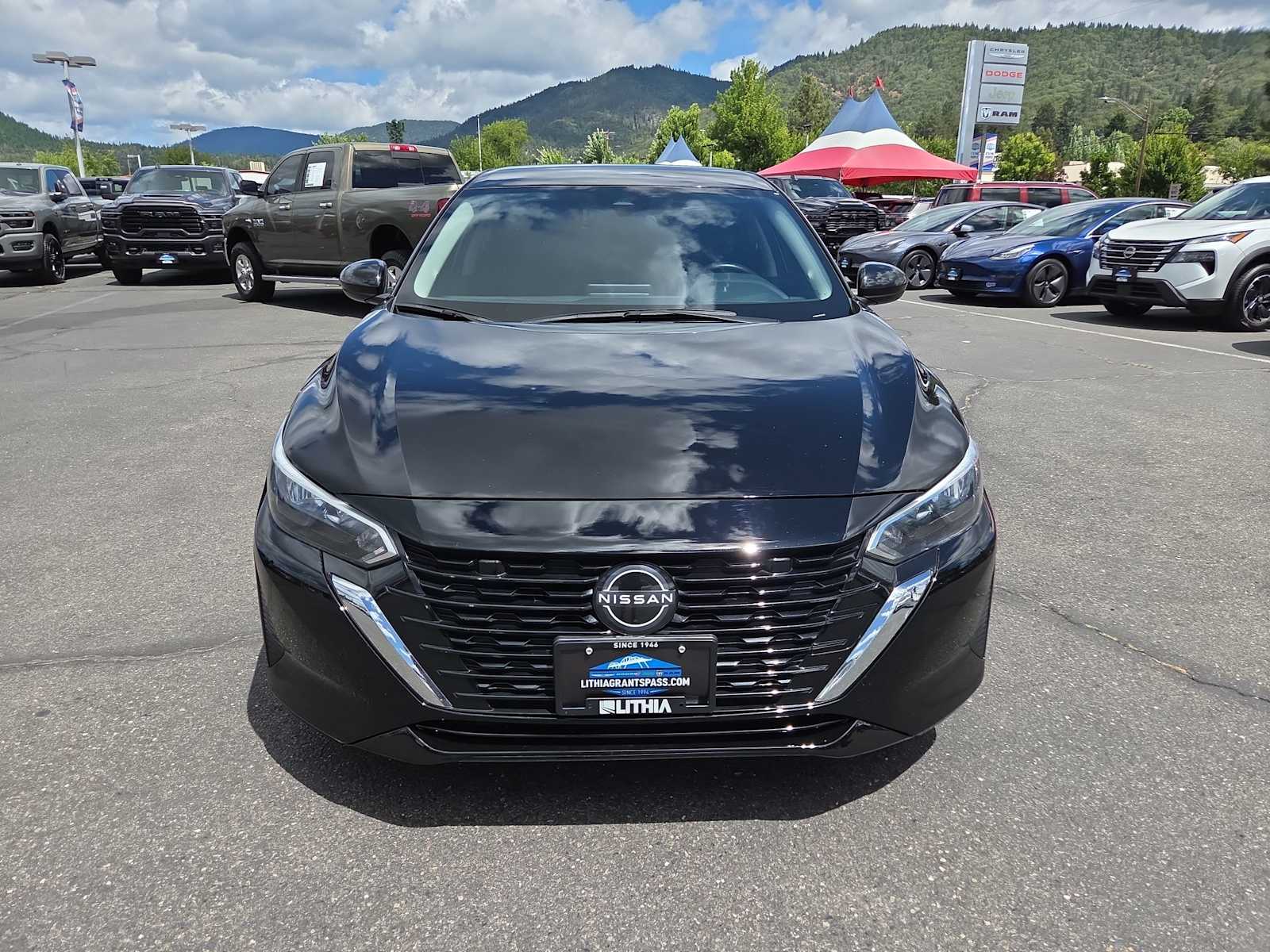 Thumbnail: 2024 Nissan Sentra - 14